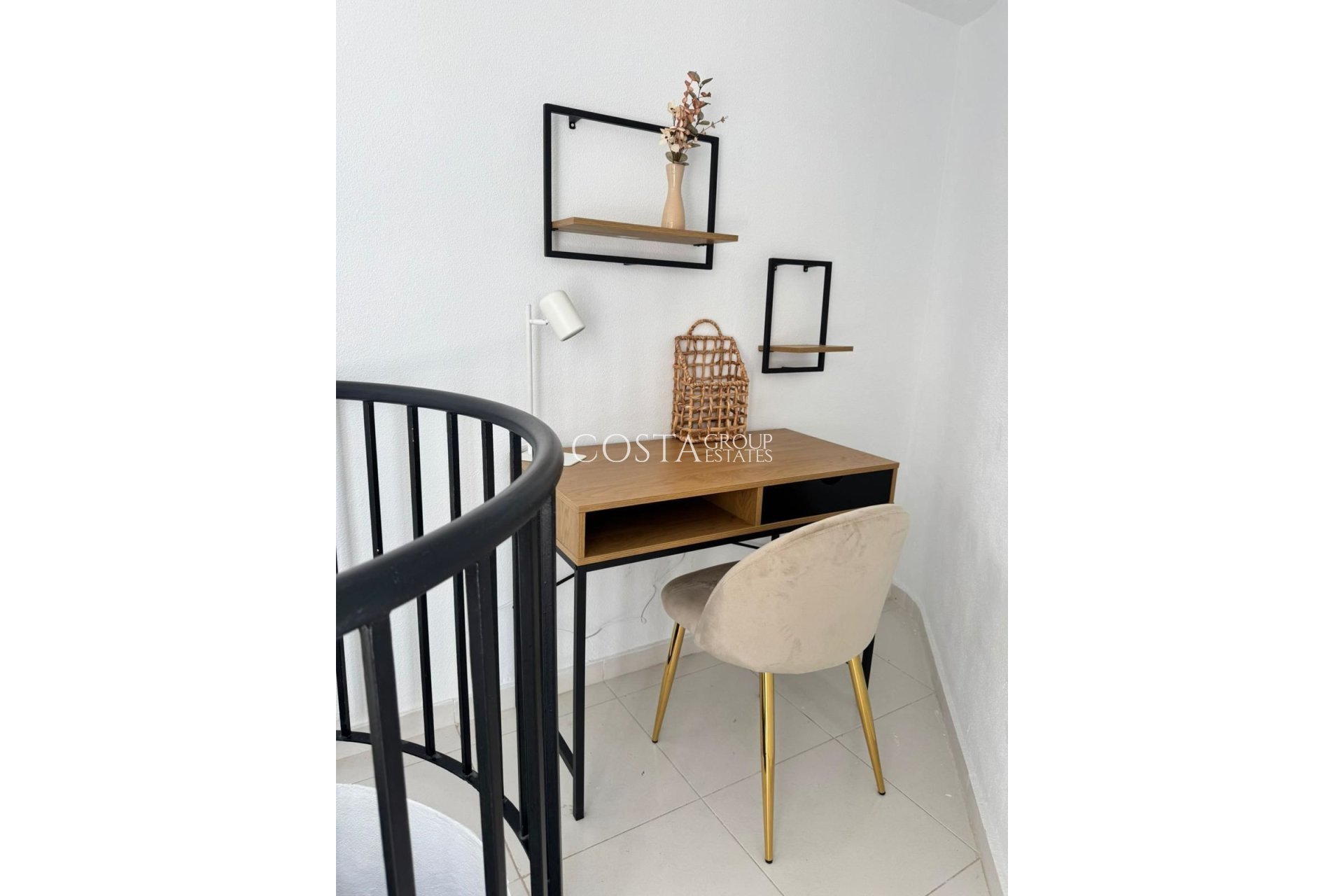 Herverkoop - Apartments -
Torrevieja - Torrevieja Centro