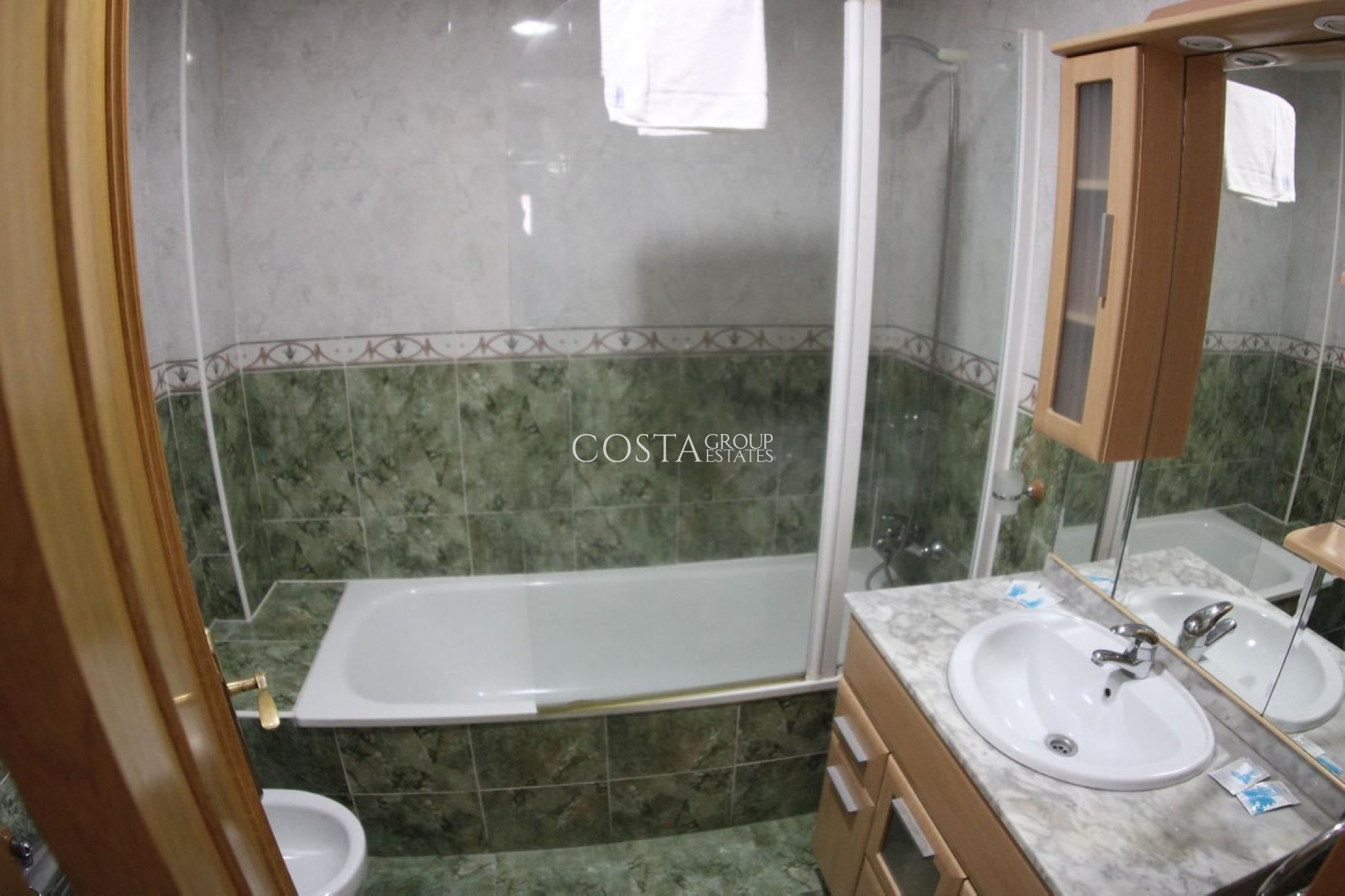 Herverkoop - Apartments -
Torrevieja - Torrevieja Centro