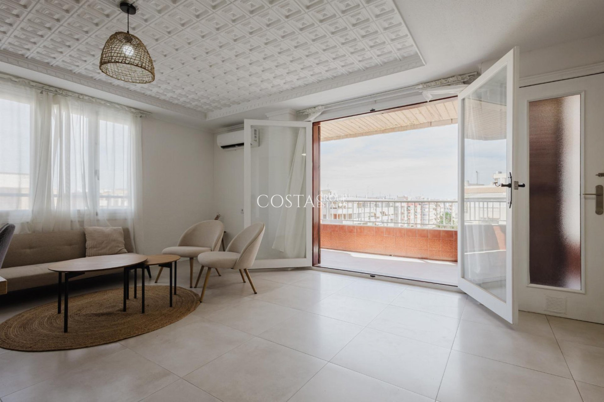 Herverkoop - Apartments -
Torrevieja - Torrevieja Centro