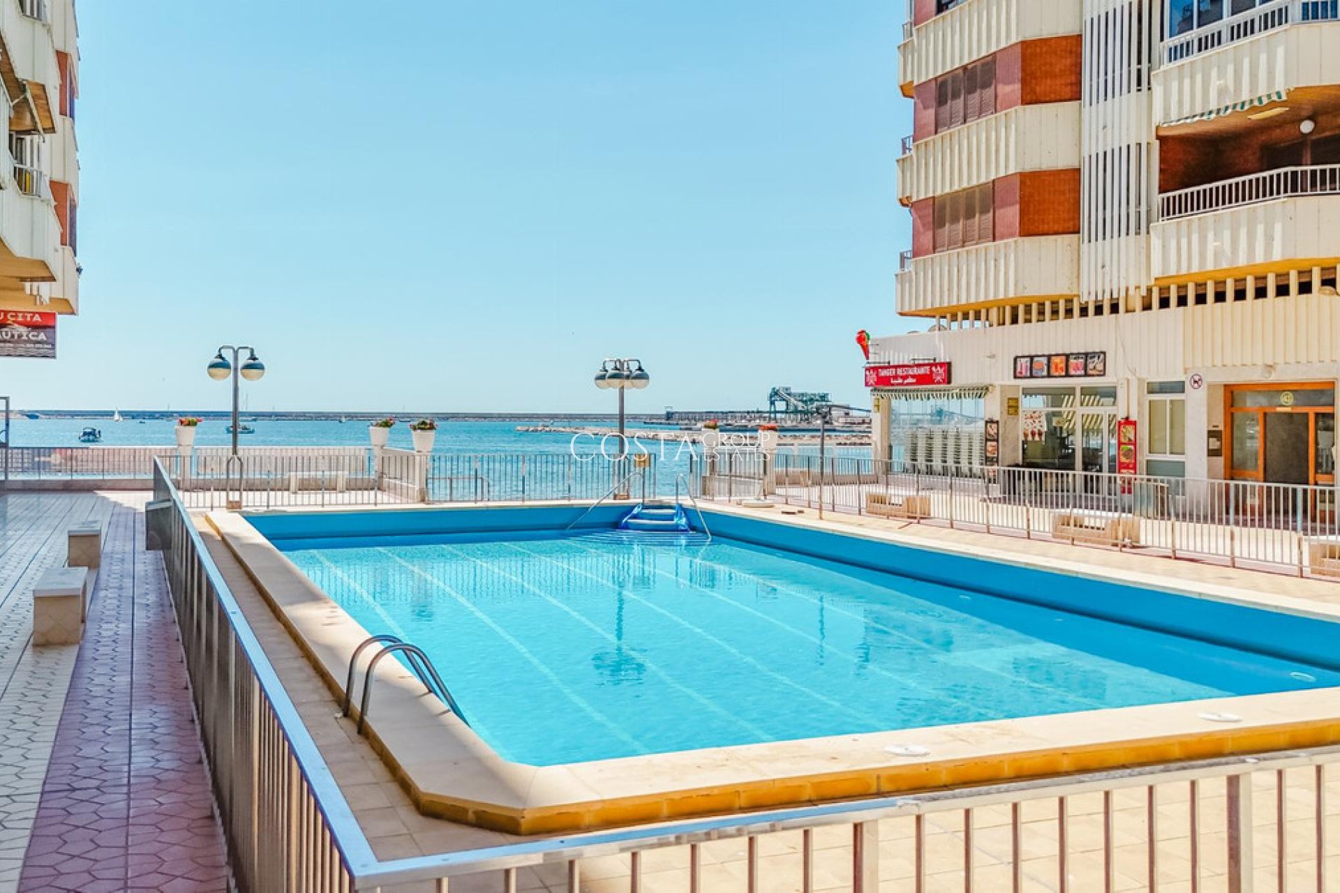 Herverkoop - Apartments -
Torrevieja - Torrevieja Centro