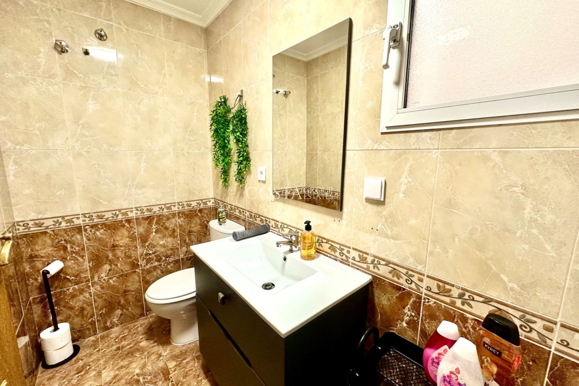 Herverkoop - Apartments -
Torrevieja - Torrevieja Centro