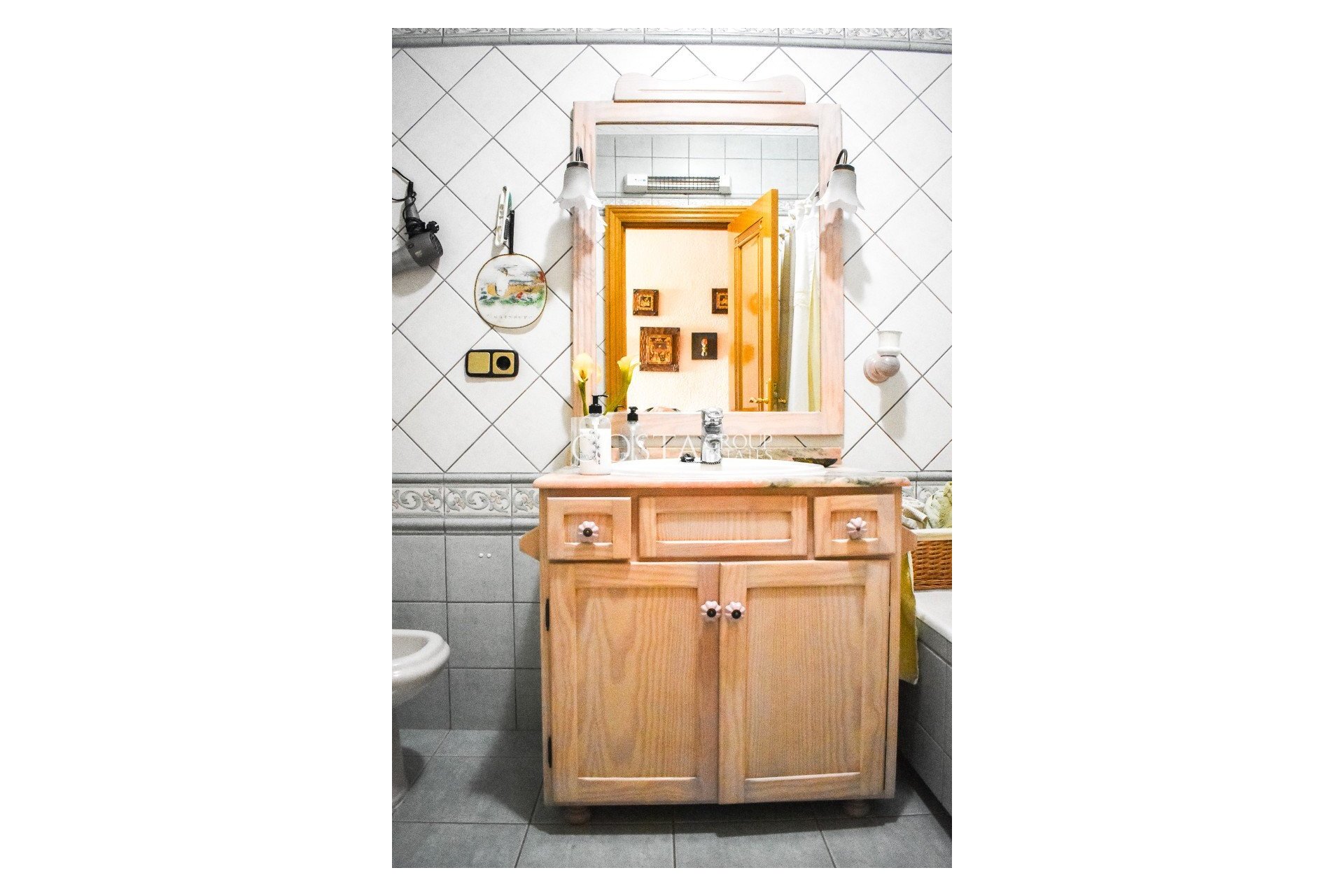 Herverkoop - Apartments -
Torrevieja - Torrevieja Centro