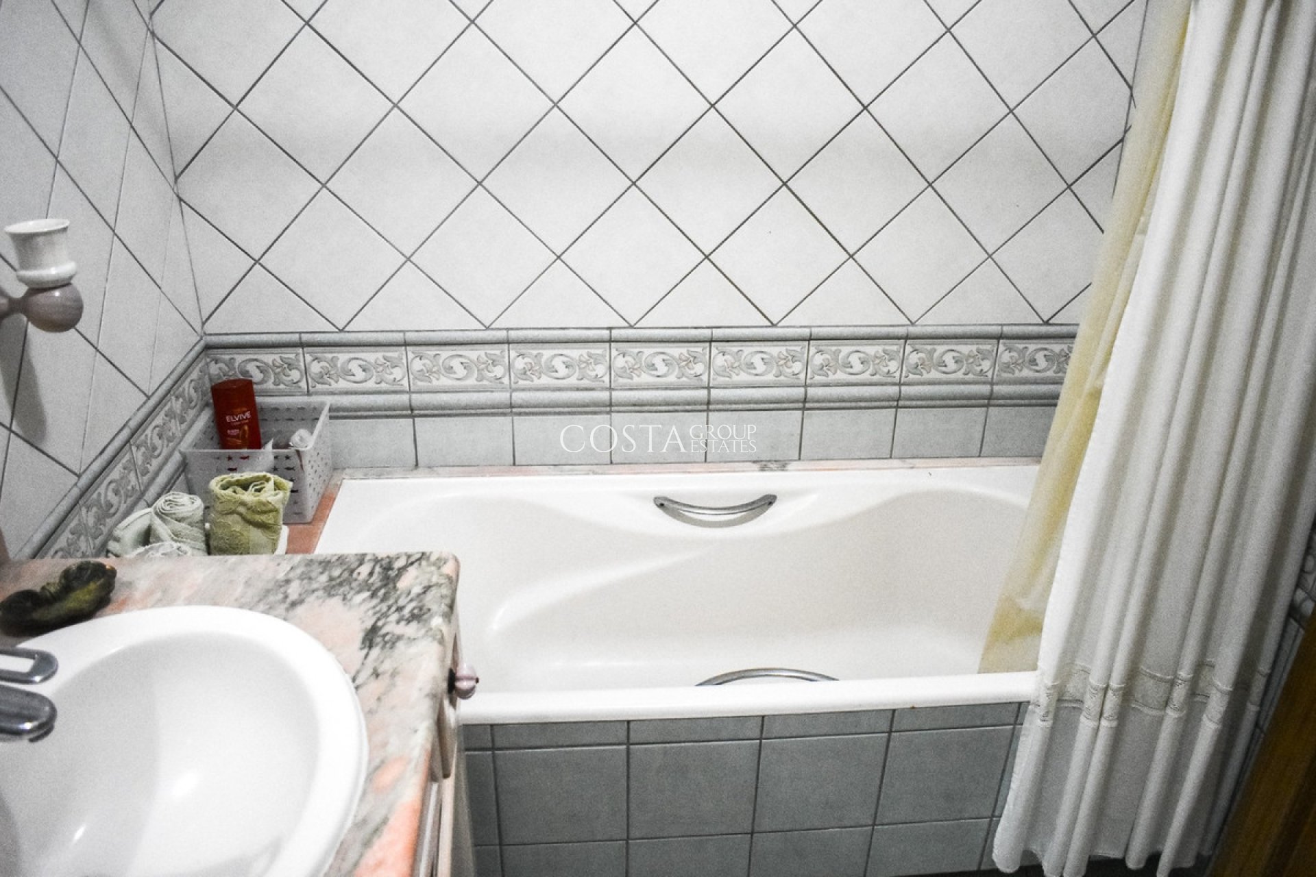 Herverkoop - Apartments -
Torrevieja - Torrevieja Centro