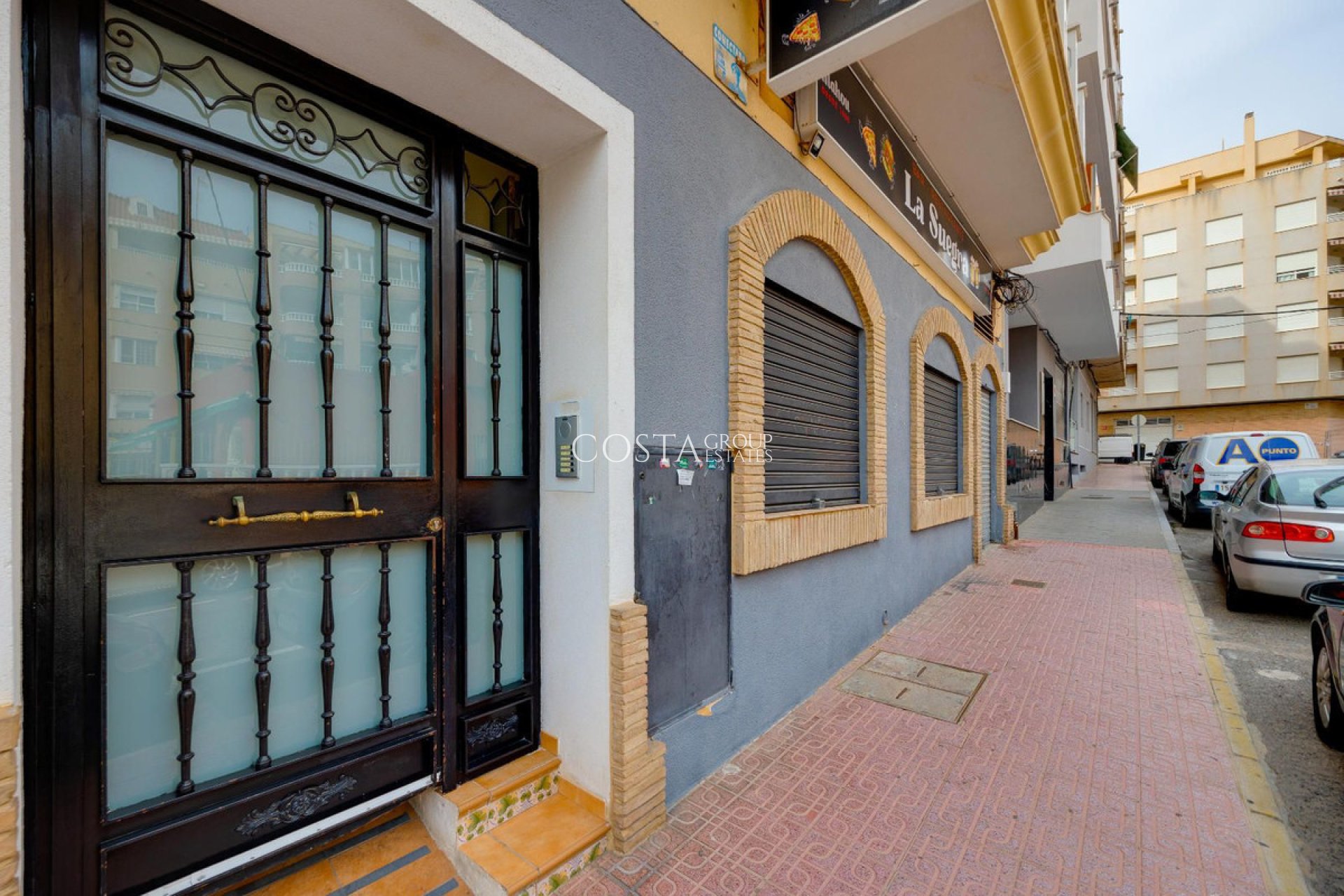 Herverkoop - Apartments -
Torrevieja - Torrevieja Centro