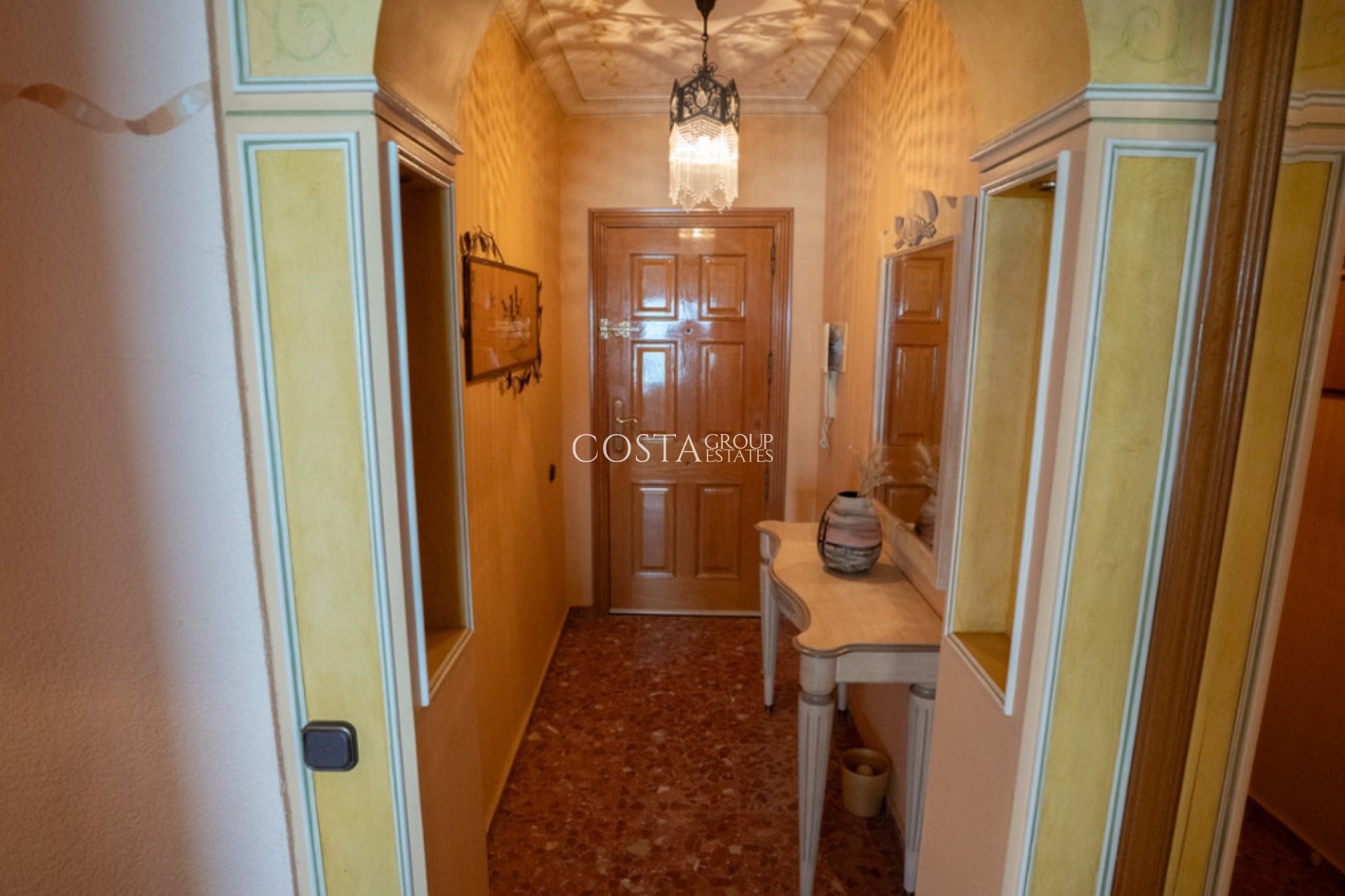 Herverkoop - Apartments -
Torrevieja