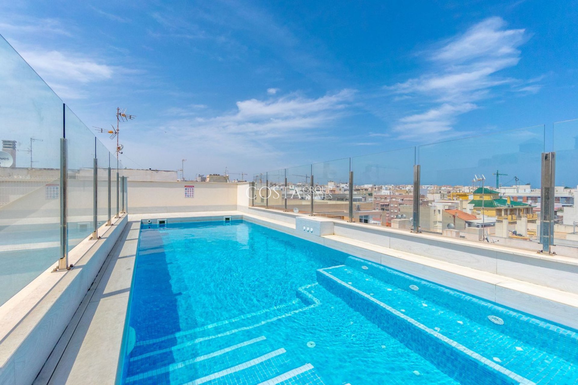 Herverkoop - Apartments -
Torrevieja