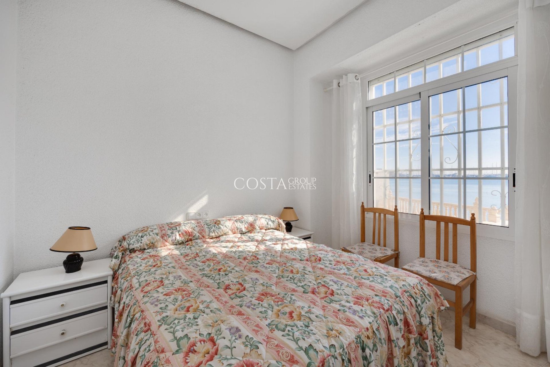 Herverkoop - Apartments -
Torrevieja