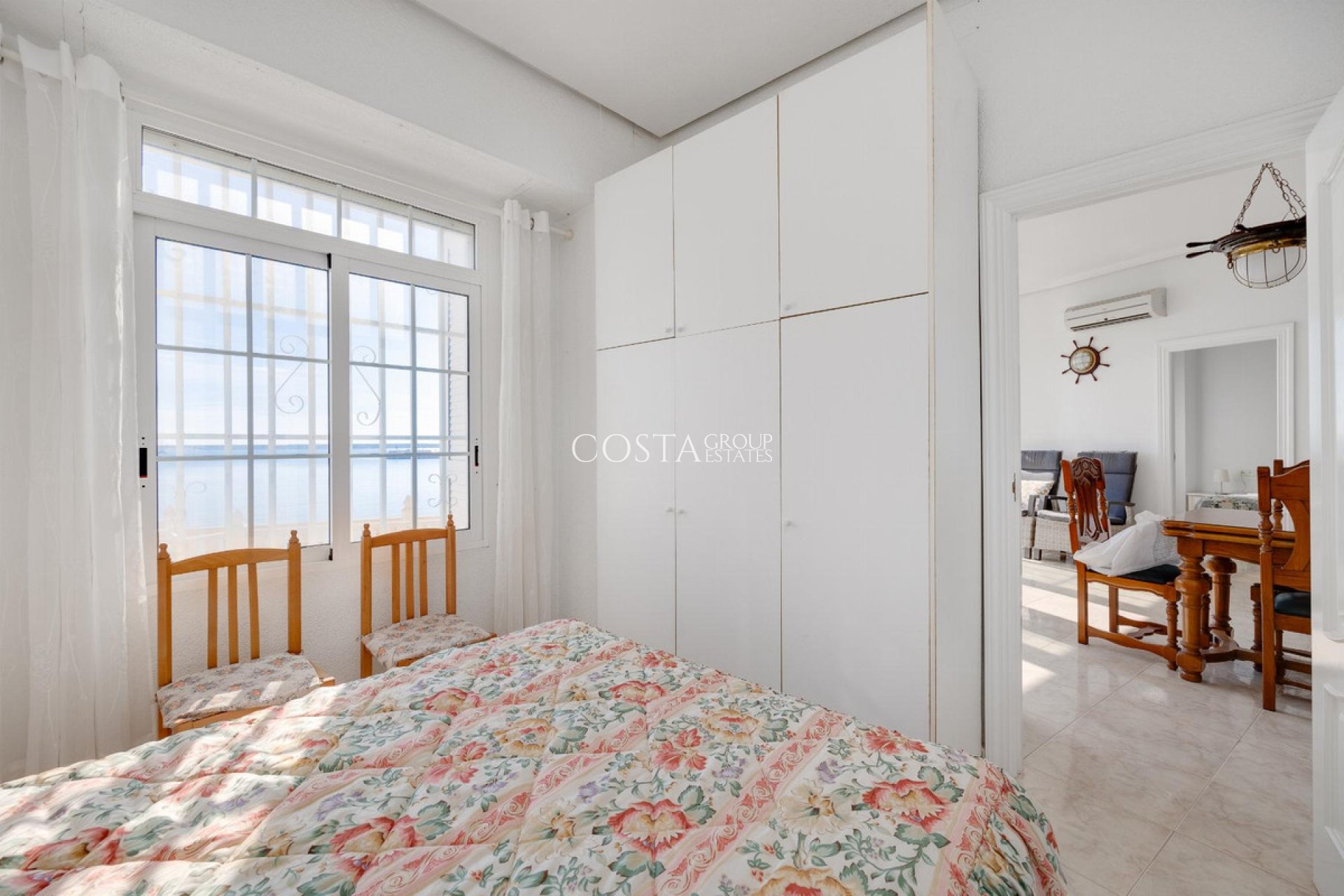 Herverkoop - Apartments -
Torrevieja