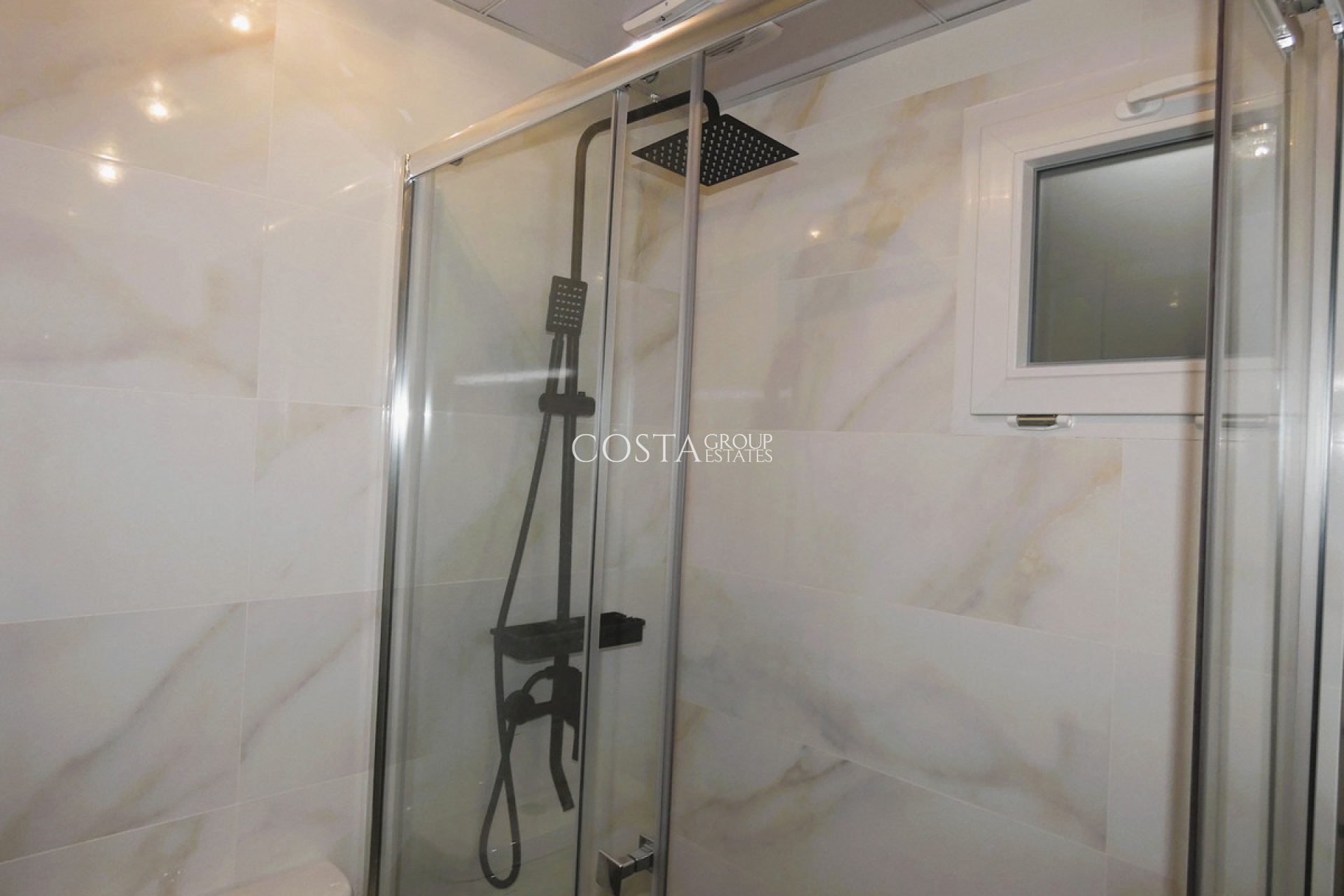 Herverkoop - Apartments -
Torrevieja