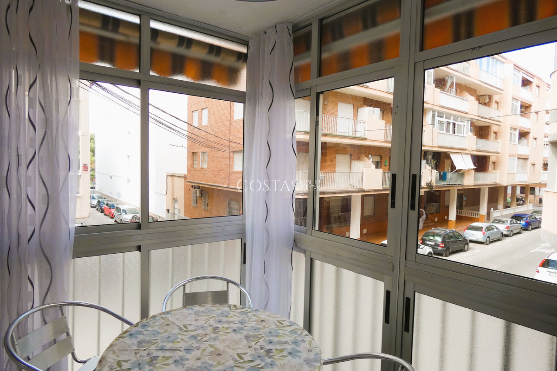 Herverkoop - Apartments -
Torrevieja