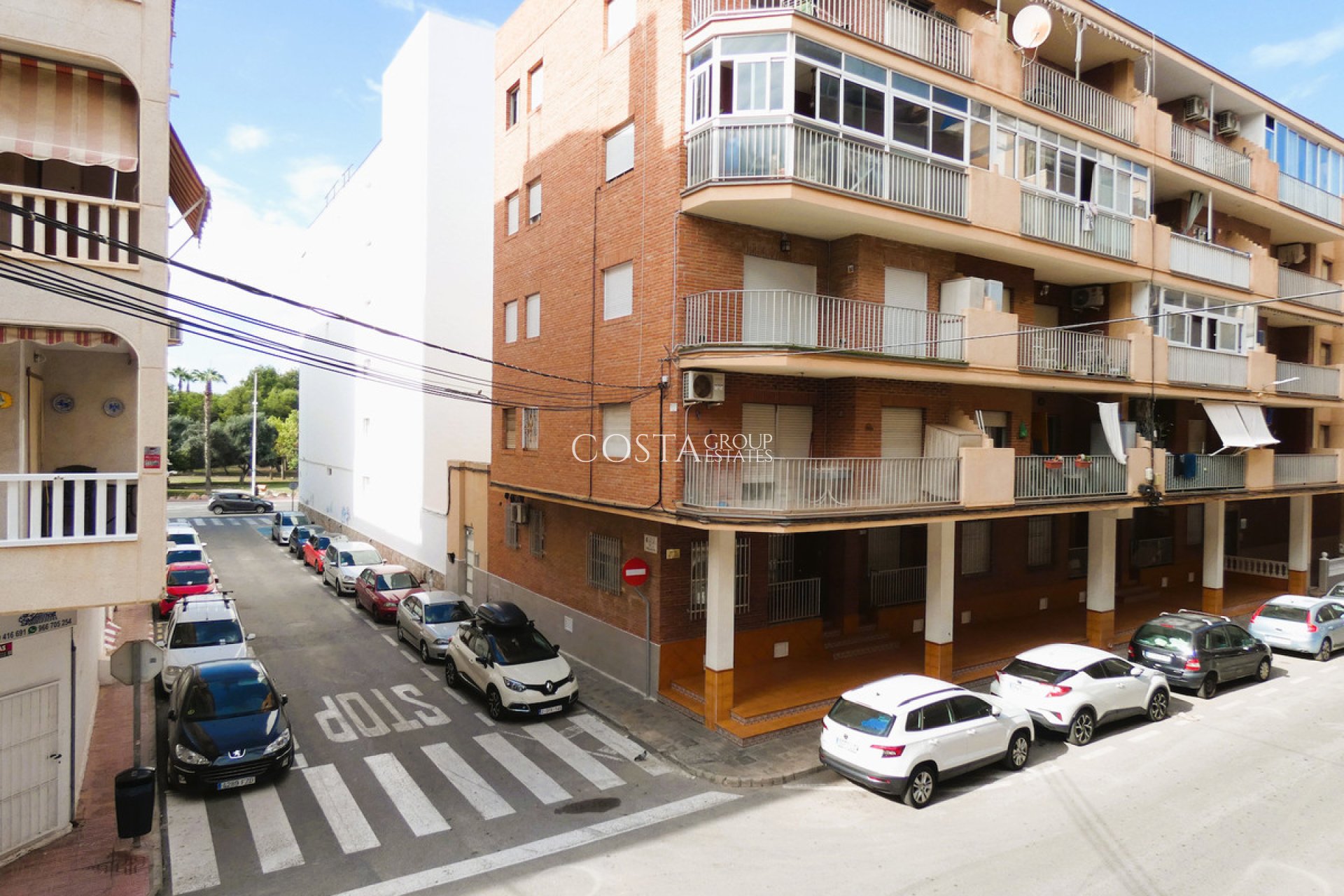 Herverkoop - Apartments -
Torrevieja