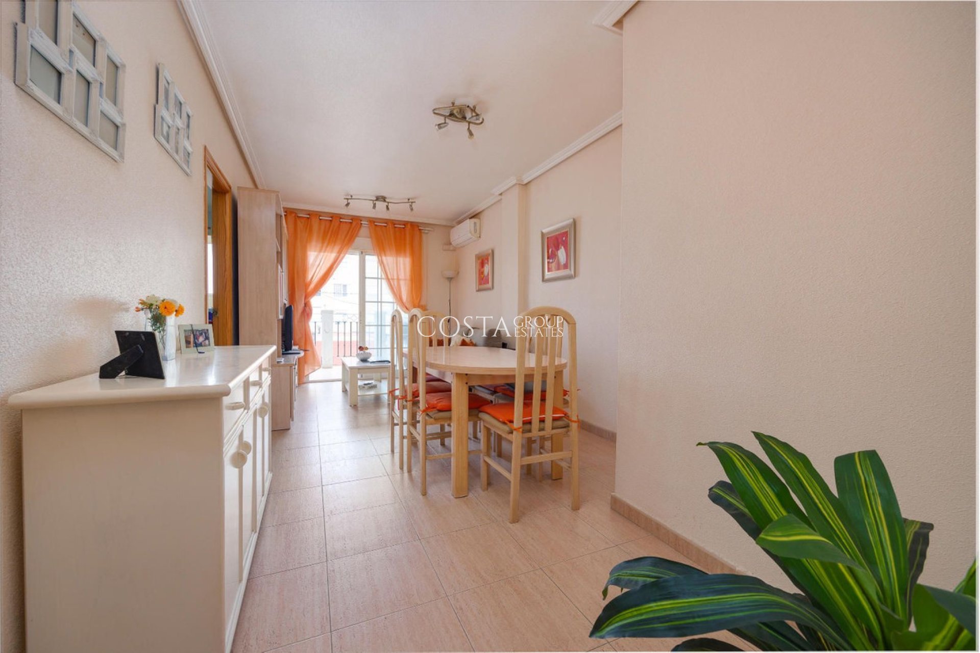 Herverkoop - Apartments -
Torrevieja