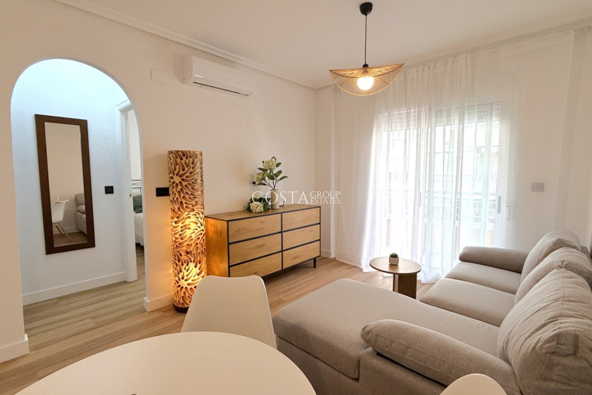 Herverkoop - Apartments -
Torrevieja
