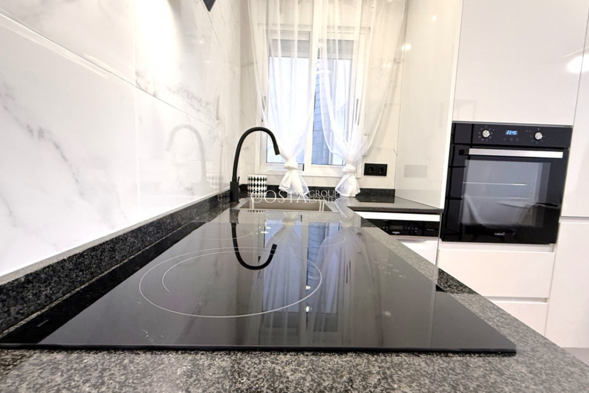 Herverkoop - Apartments -
Torrevieja