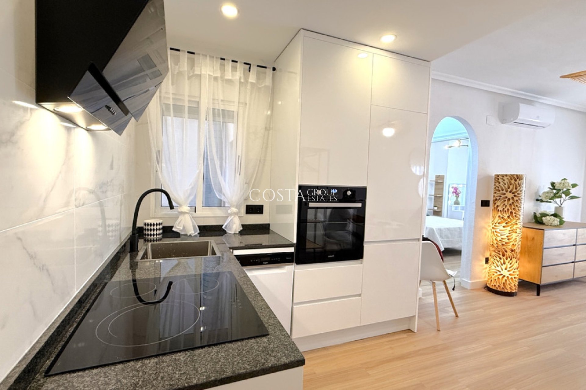 Herverkoop - Apartments -
Torrevieja