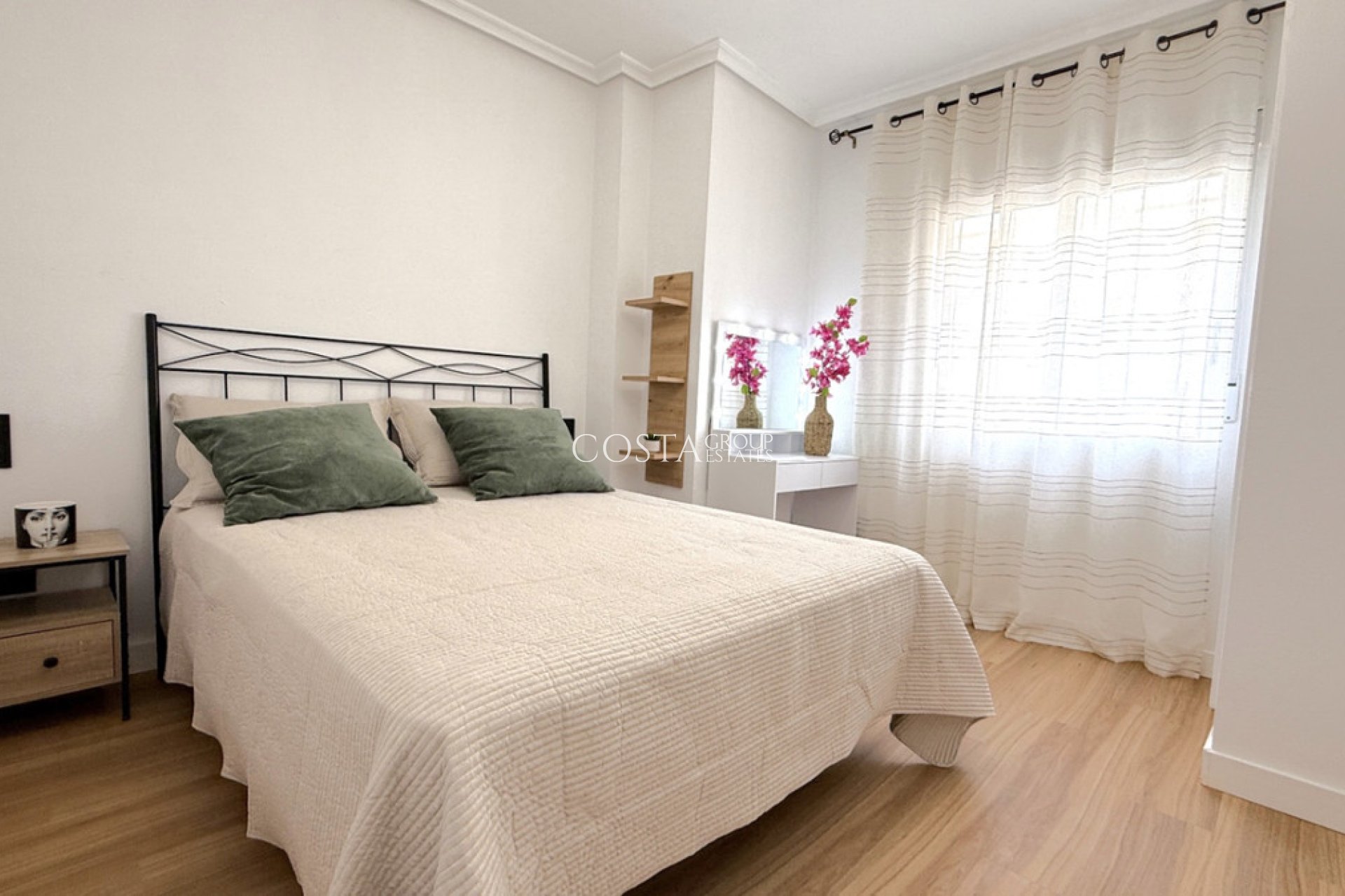 Herverkoop - Apartments -
Torrevieja