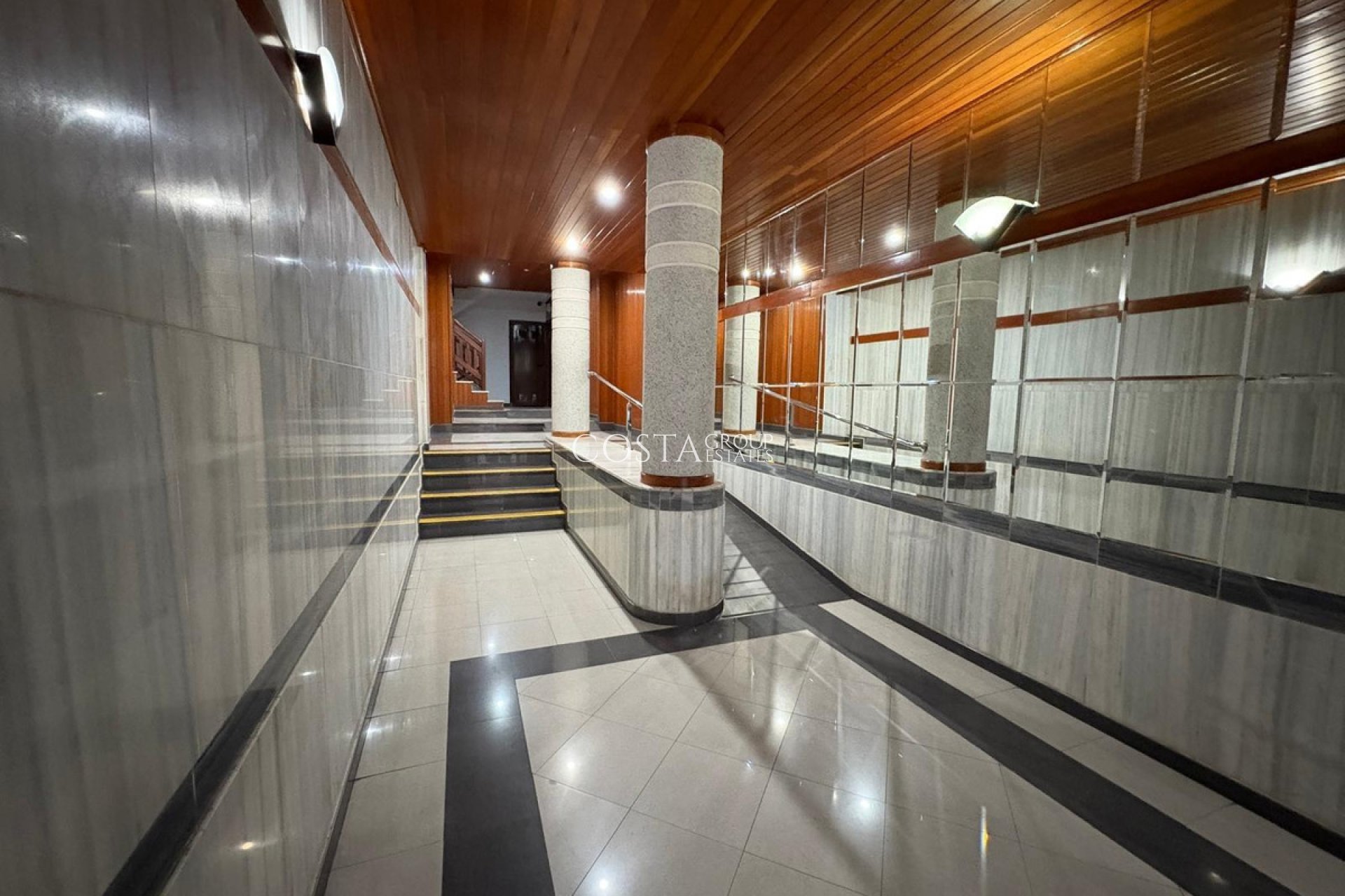 Herverkoop - Apartments -
Torrevieja