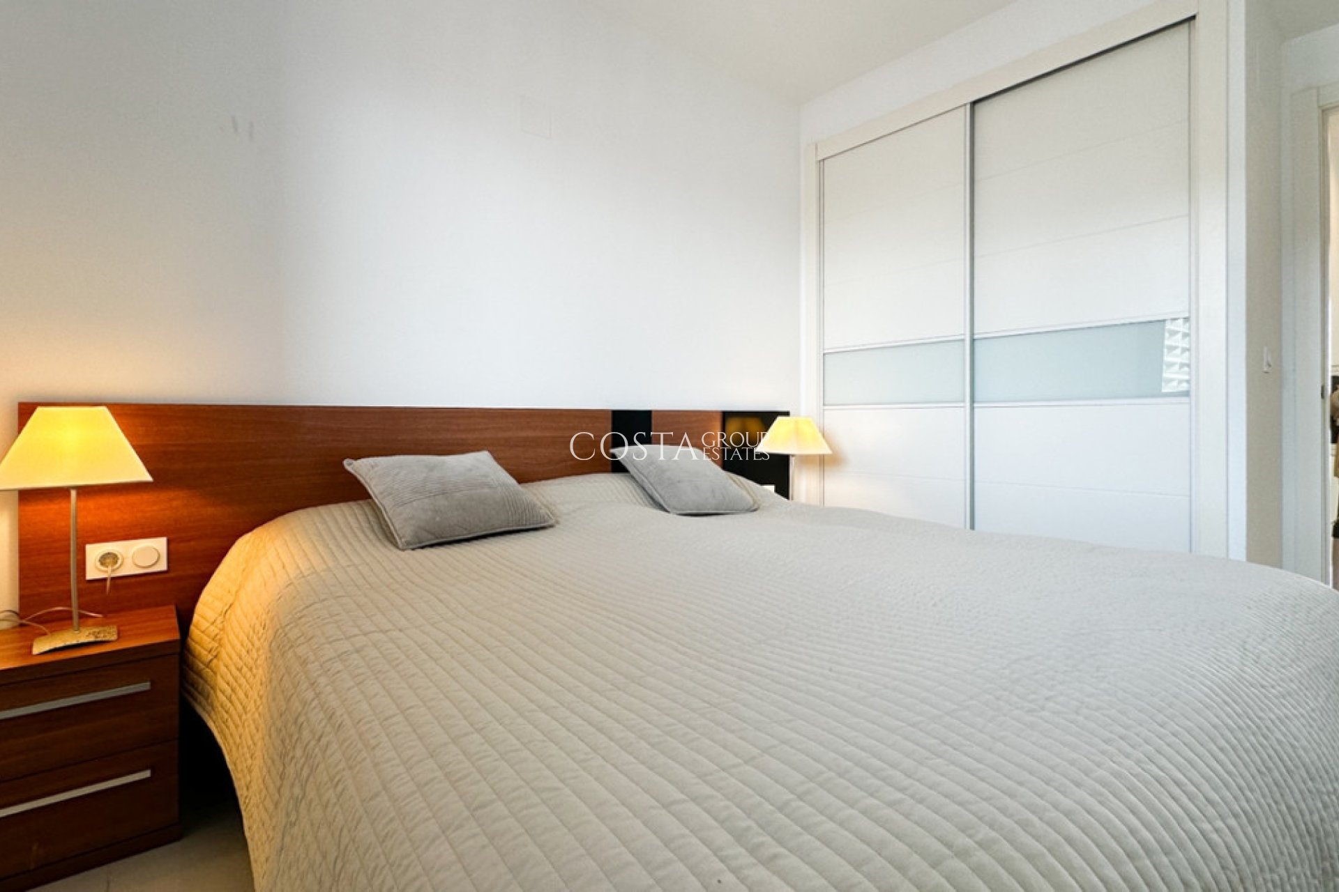 Herverkoop - Apartments -
Torrevieja