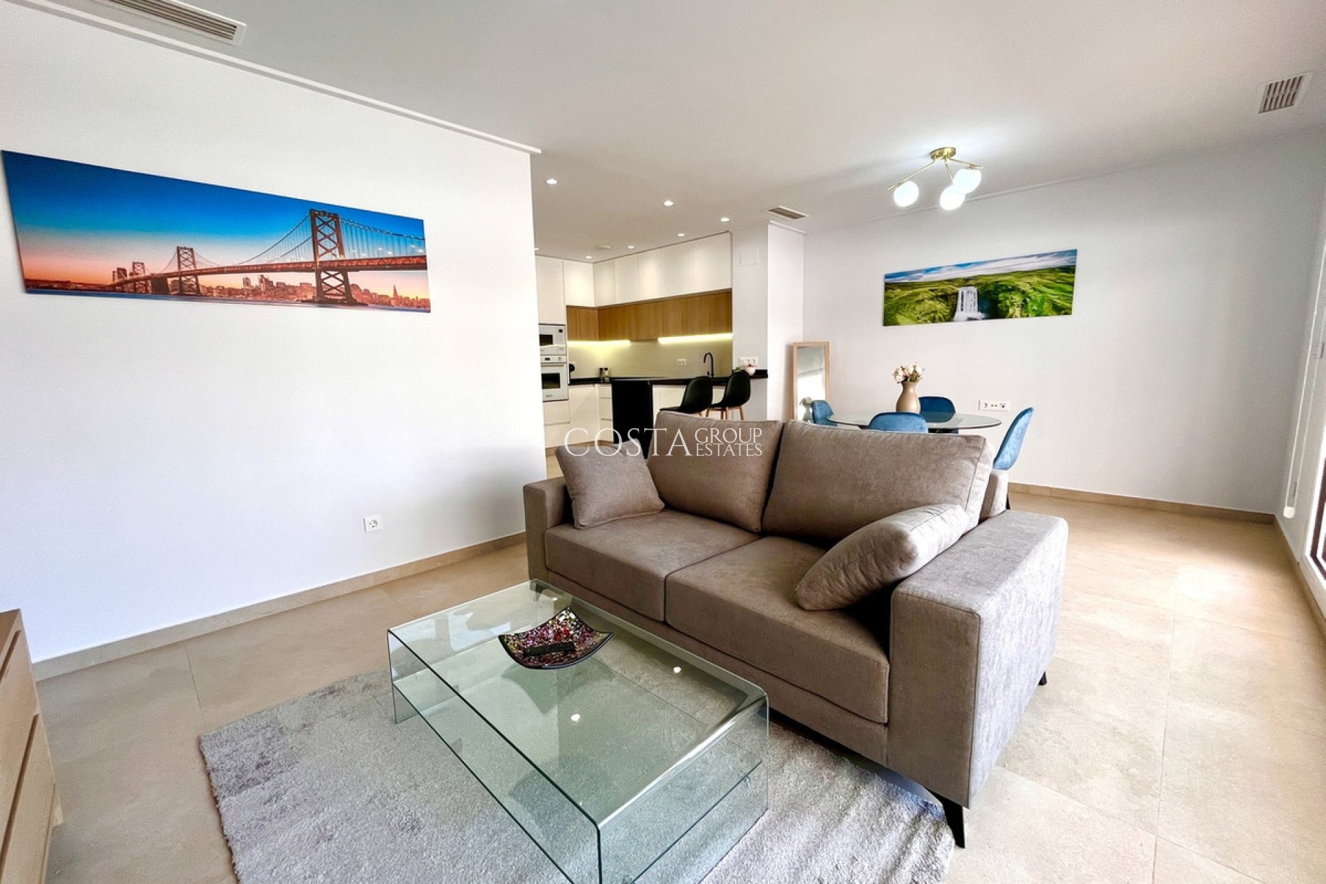 Herverkoop - Apartments -
Urbanización El Raso