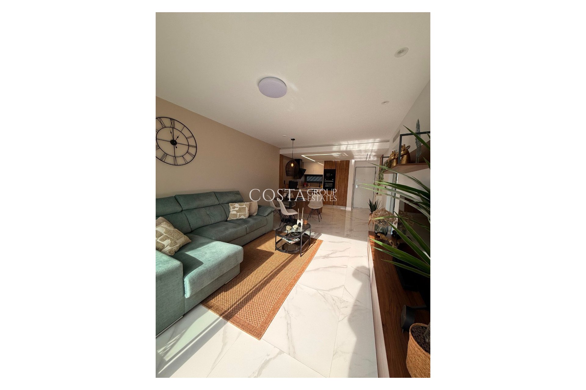 Herverkoop - Apartments -
Urbanización El Raso