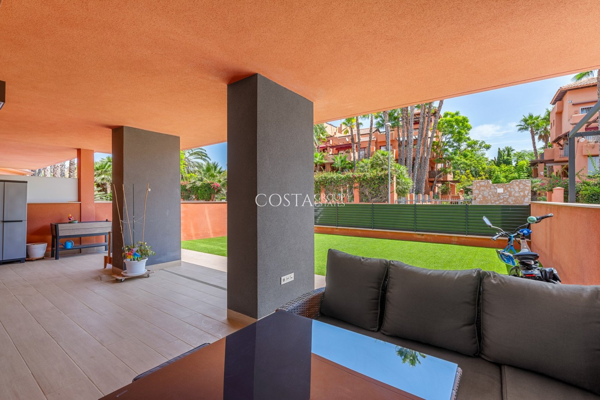 Herverkoop - Apartments -
Villamartín - Lomas del Golf