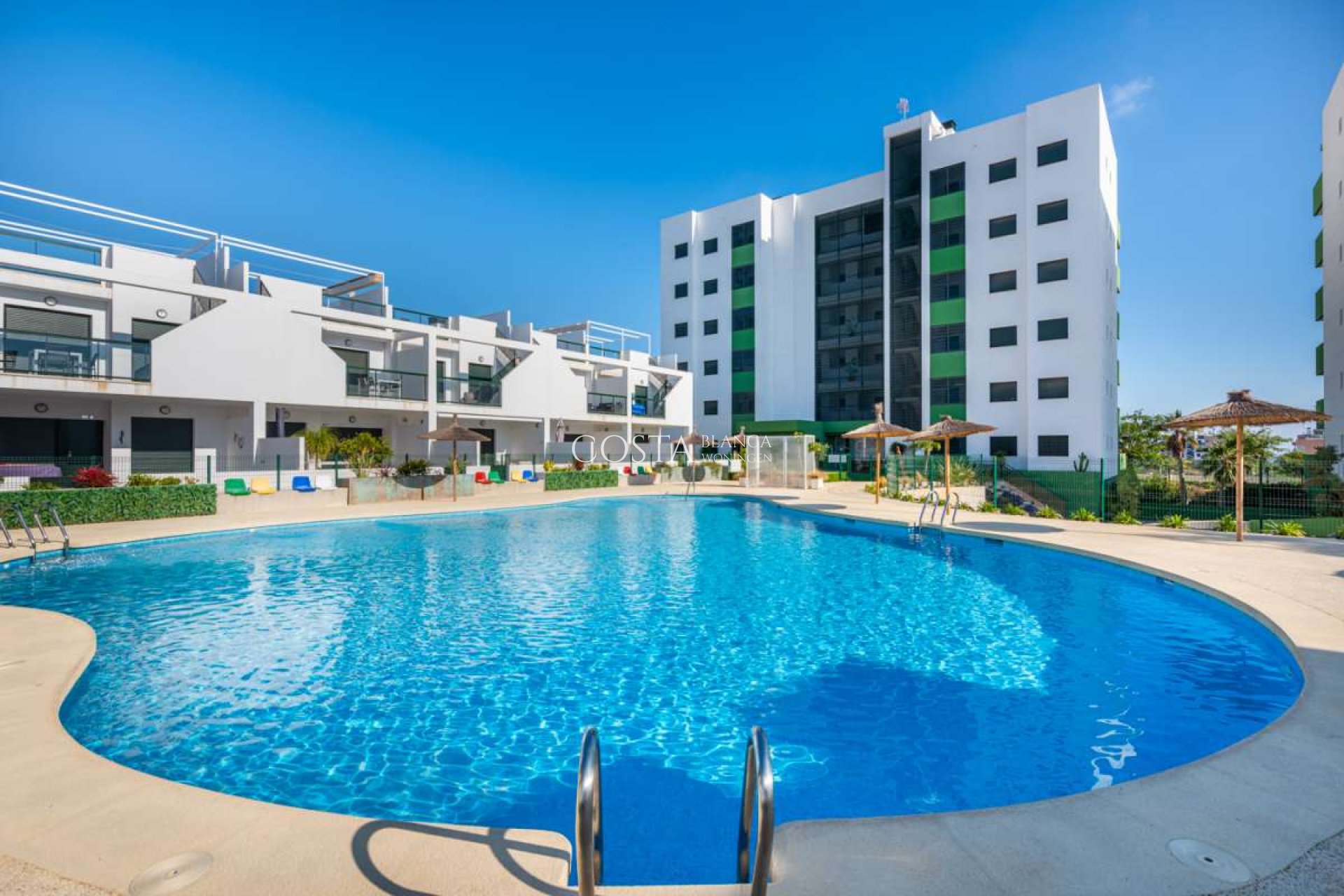 Herverkoop - Appartement -
Mil Palmeras