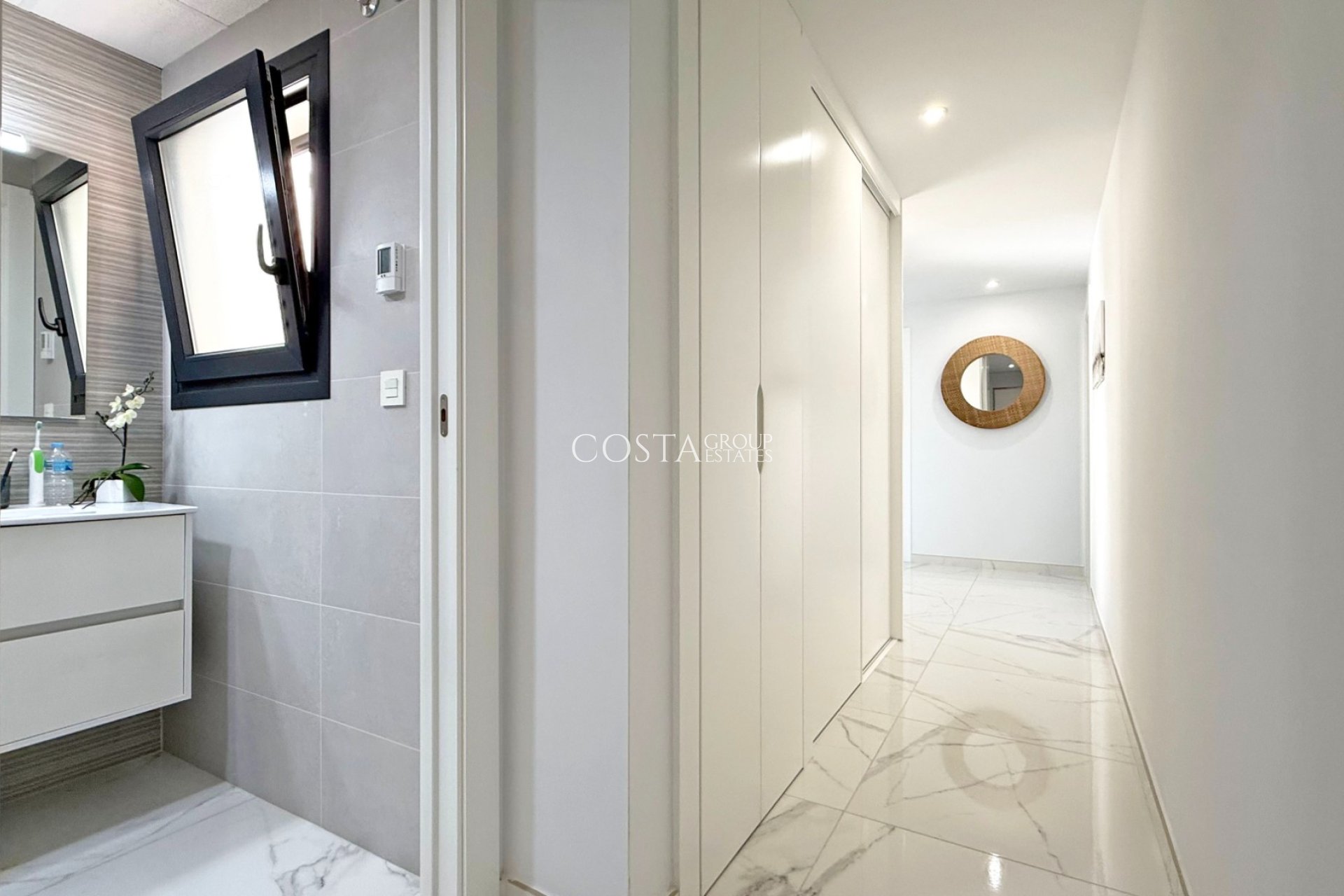 Herverkoop - Appartement -
Orihuela Costa - Los Altos