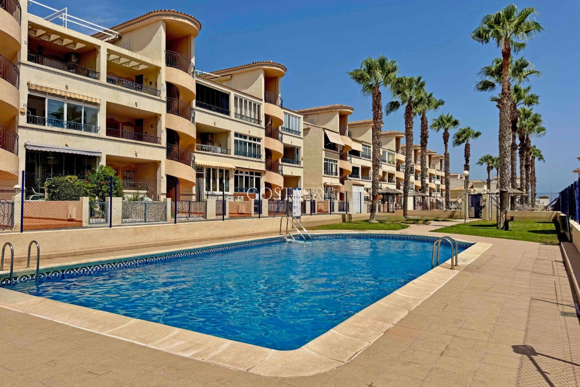 Herverkoop - Appartement -
Orihuela Costa - Los Altos