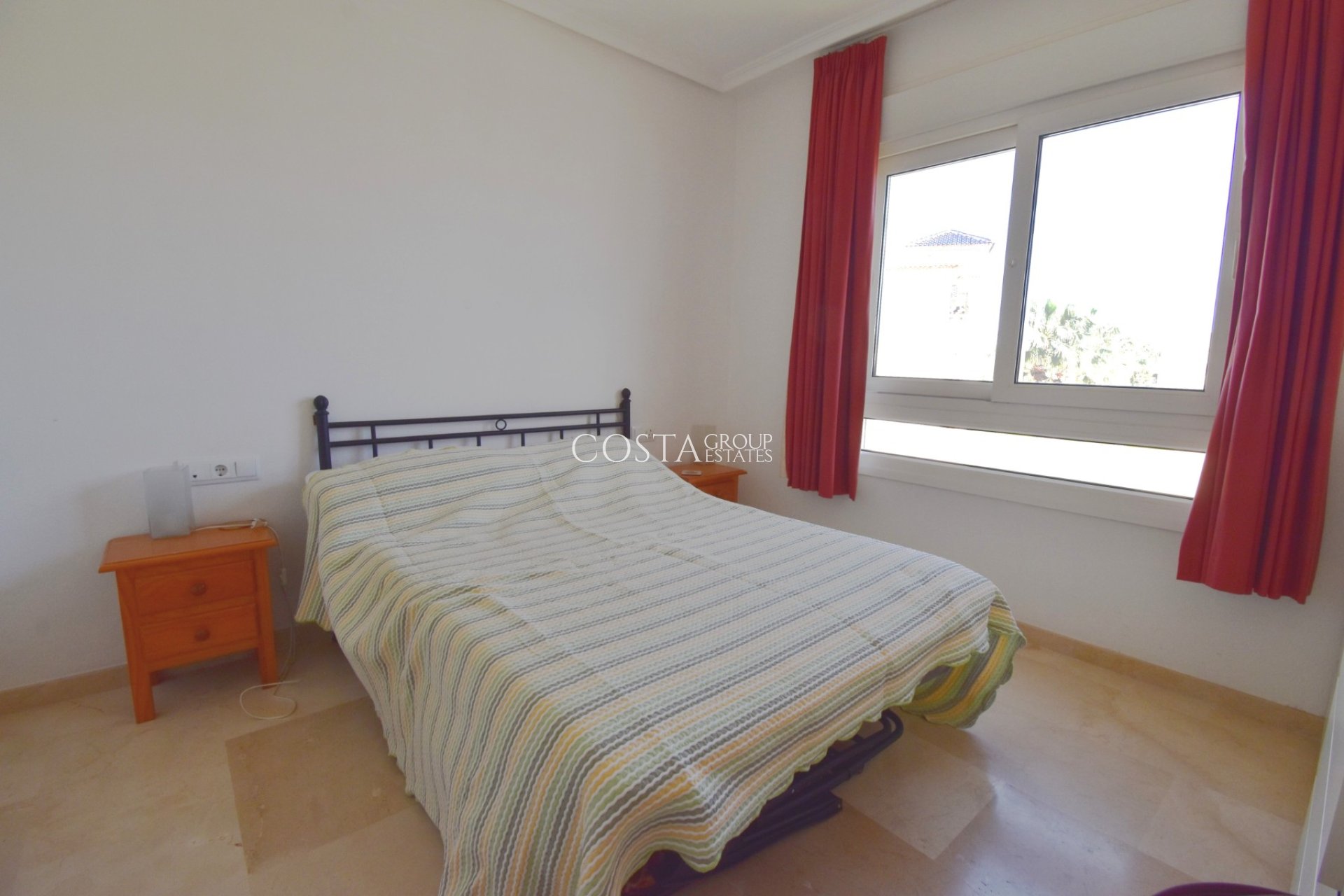 Herverkoop - Appartement -
Orihuela Costa - Playa Flamenca