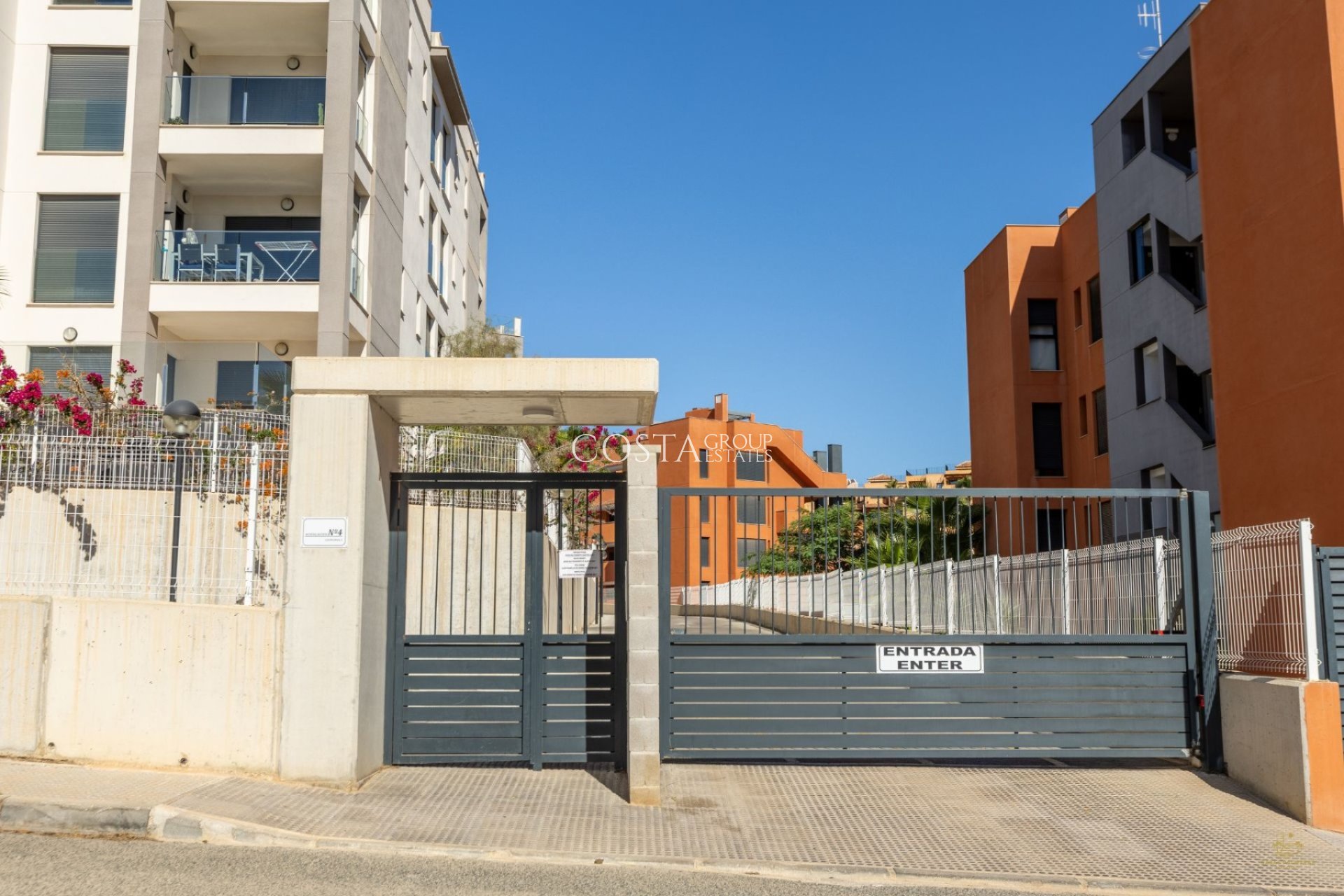 Herverkoop - Appartement -
Orihuela Costa - Villamartín