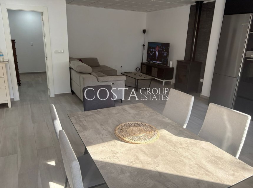 Herverkoop - Huis -
Algorfa