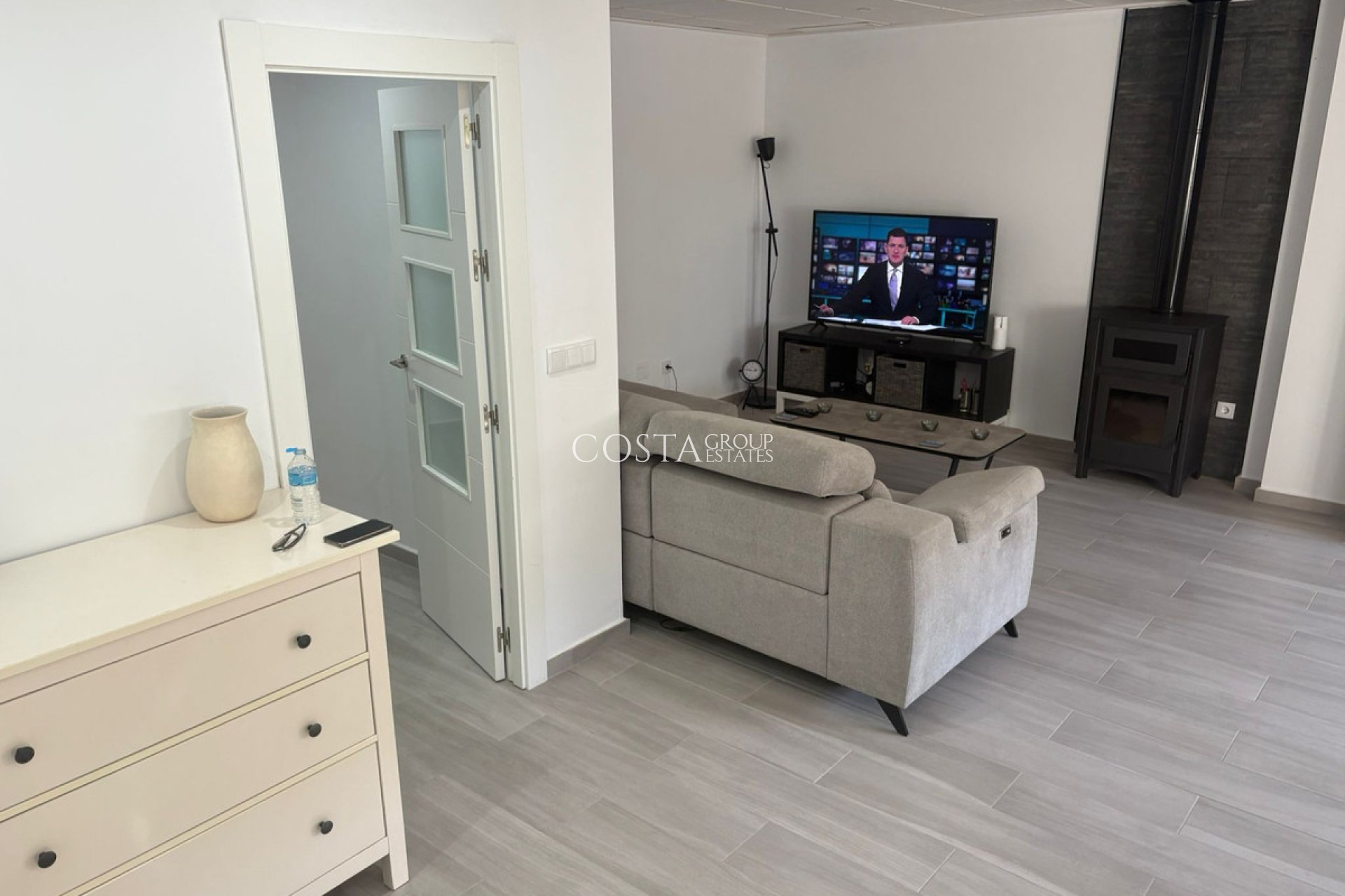 Herverkoop - Huis -
Algorfa