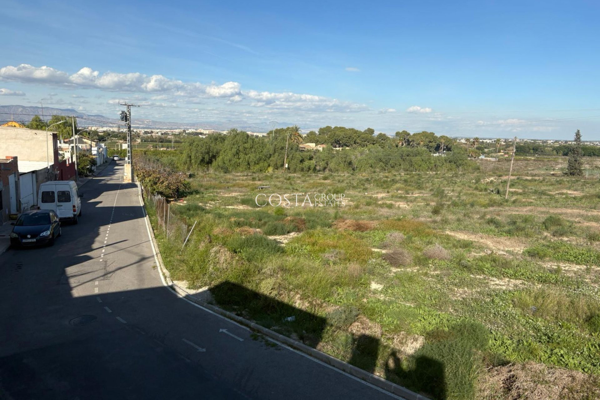 Herverkoop - Huis -
Algorfa