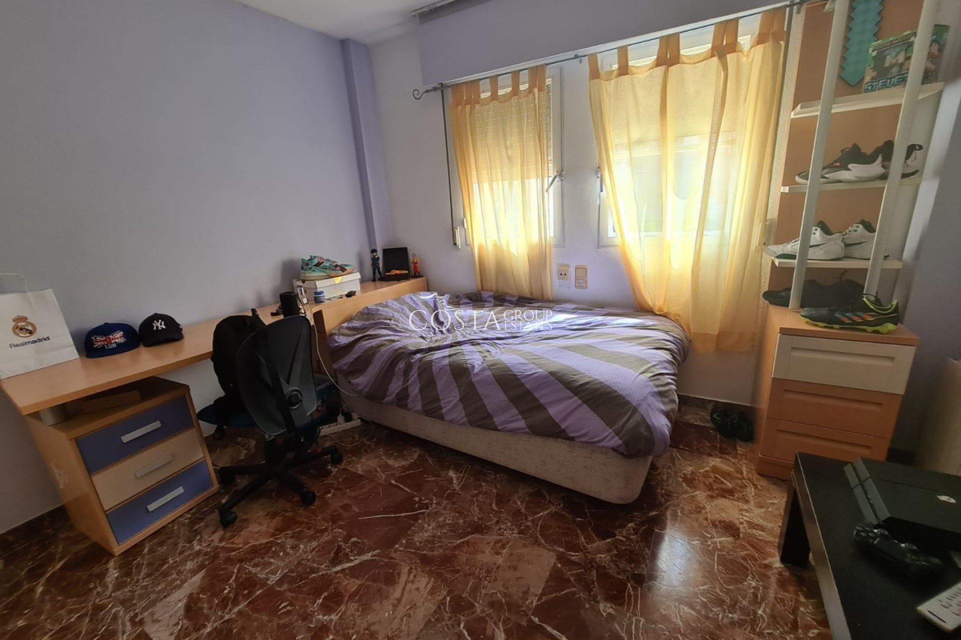 Herverkoop - Huis -
Alicante - Alicante Centro
