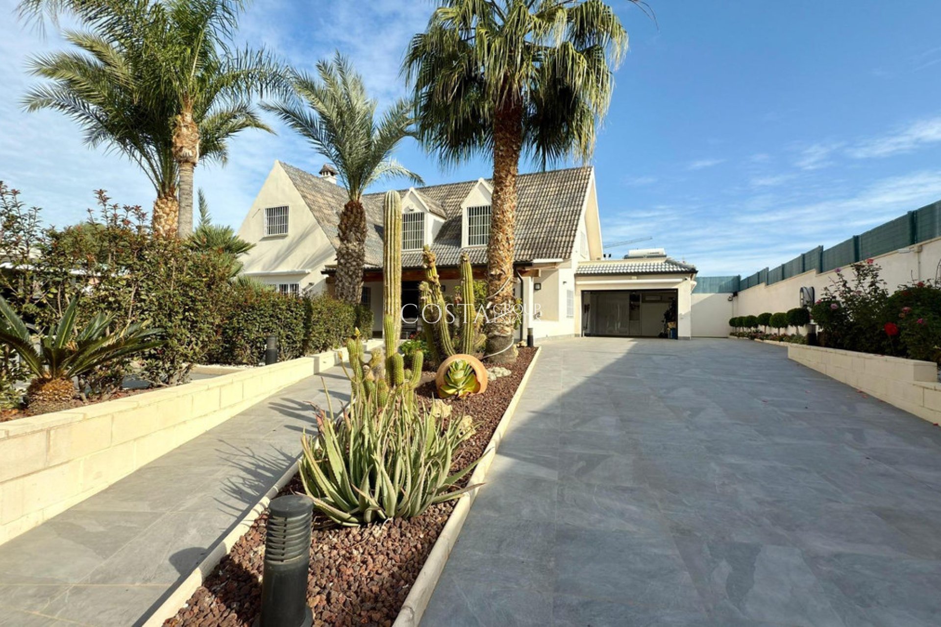 Herverkoop - Huis -
Alicante - Alicante Centro