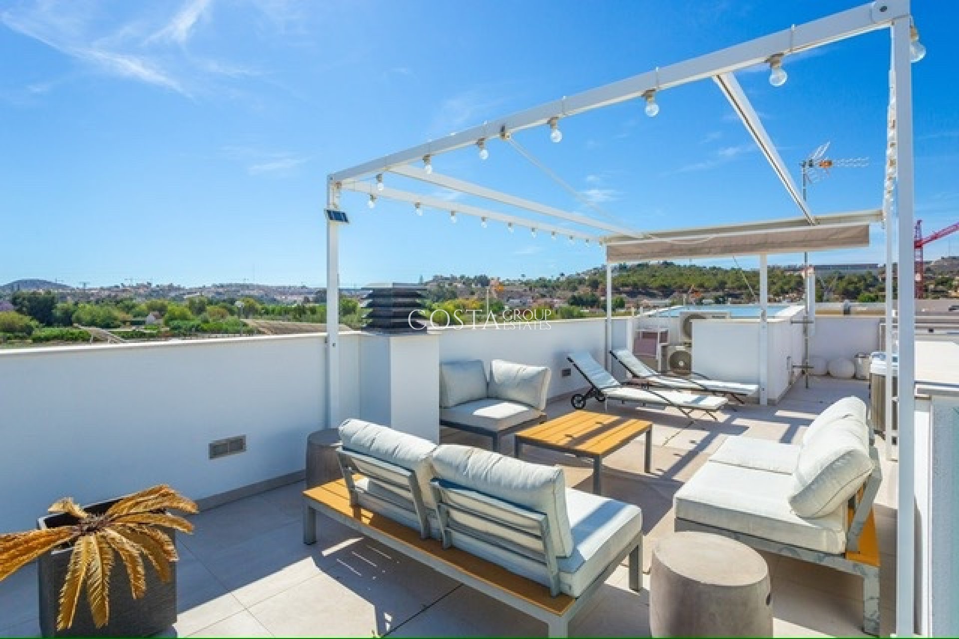 Herverkoop - Huis -
Ciudad Quesada - Costa Blanca