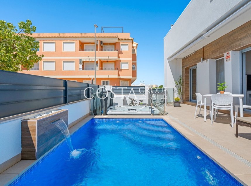 Herverkoop - Huis -
Formentera del Segura