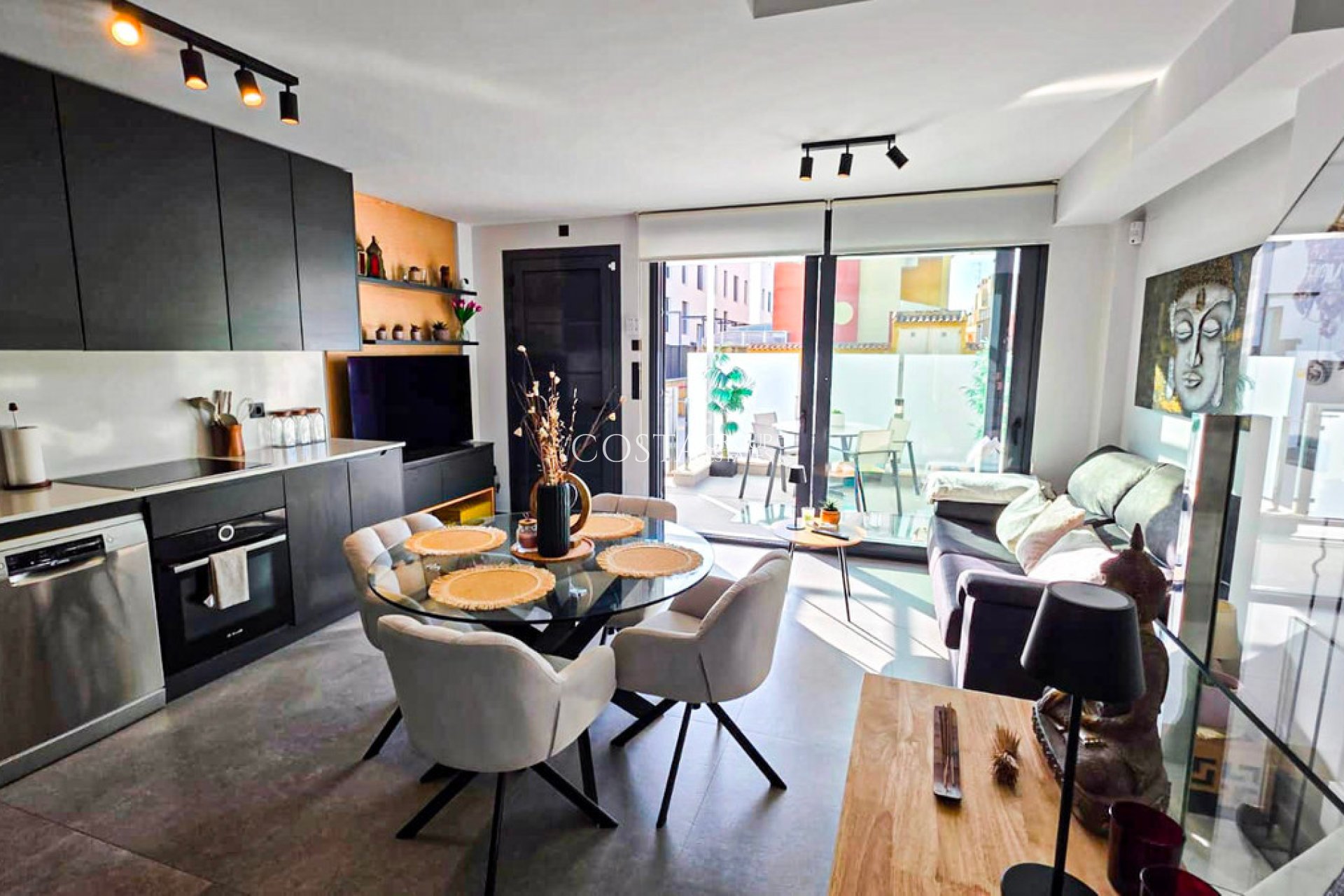 Herverkoop - Huis -
Guardamar del Segura - Guardamar del Segura Centro