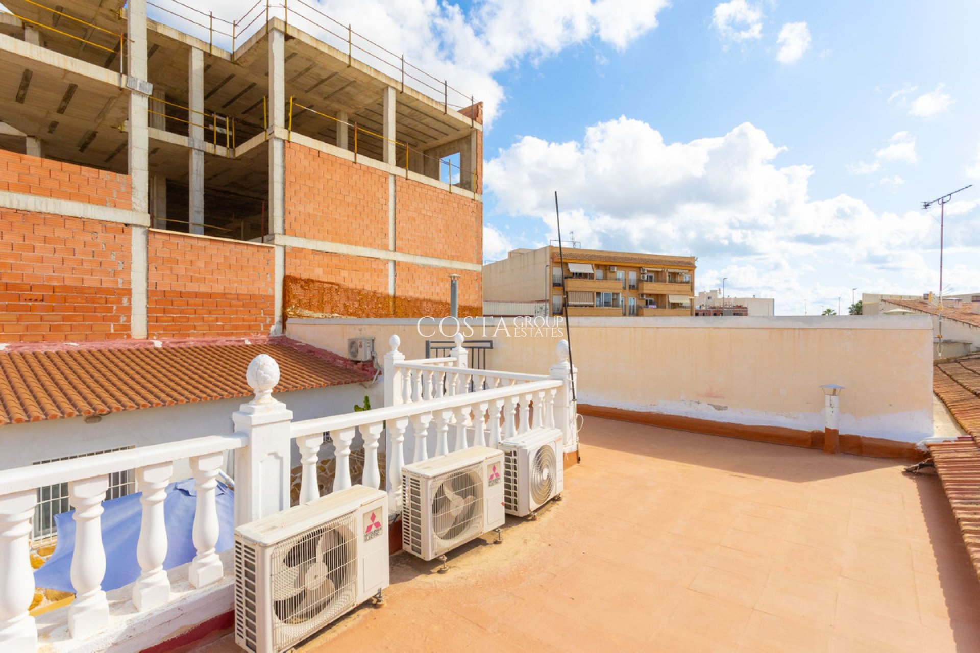 Herverkoop - Huis -
Los Montesinos - Los Montesinos Centro