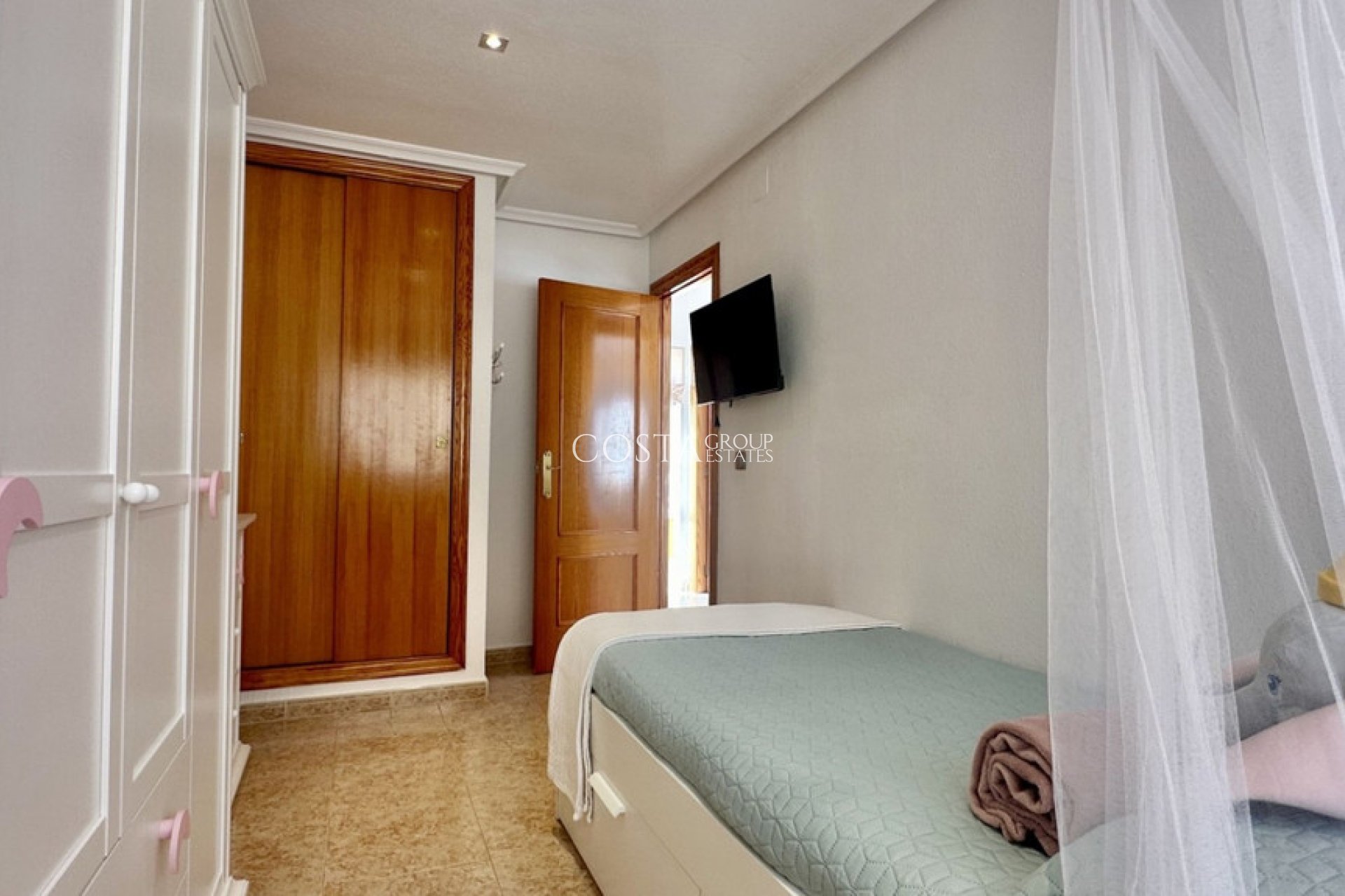 Herverkoop - Huis -
Orihuela Costa - La Florida