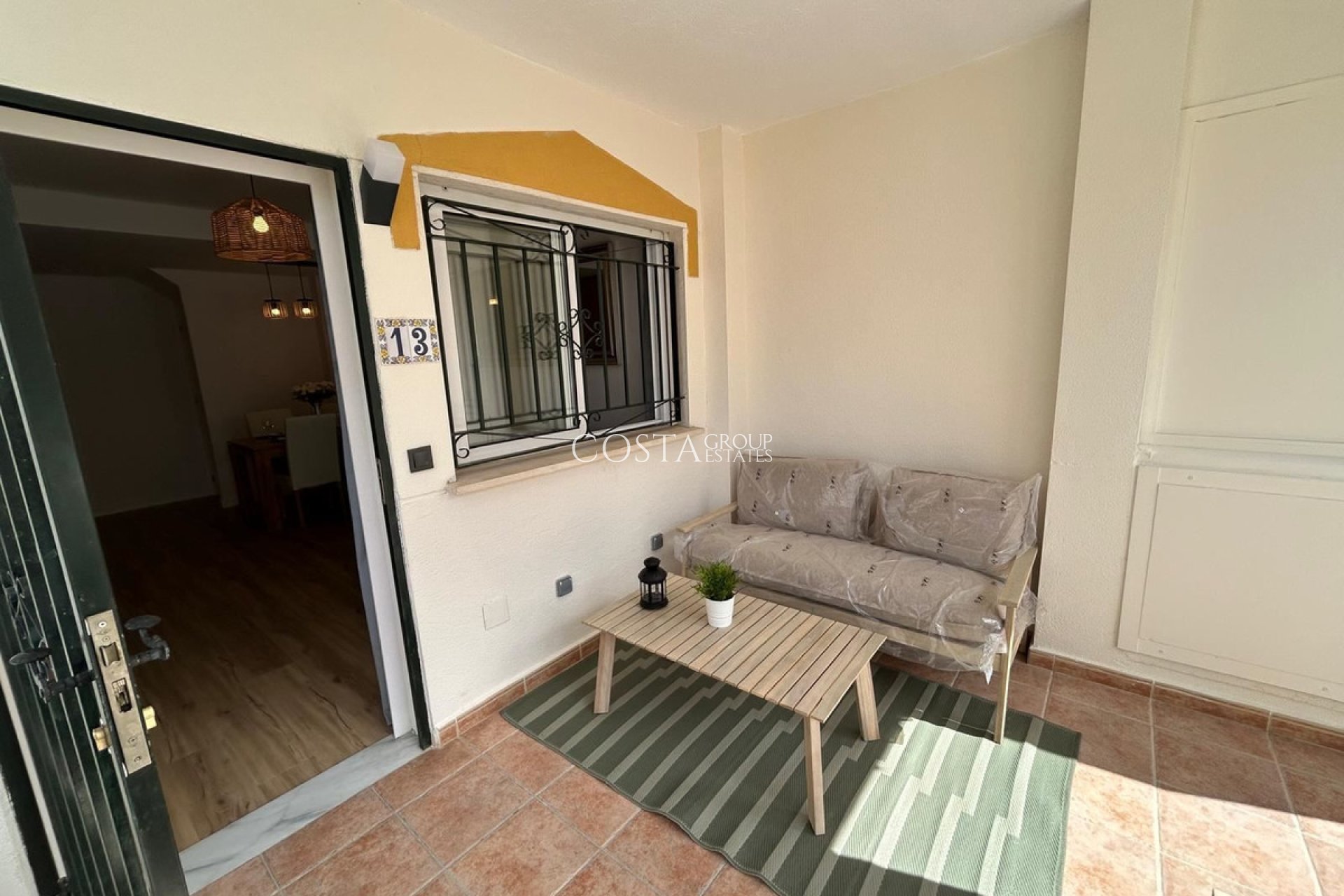 Herverkoop - Huis -
Orihuela Costa - La Florida