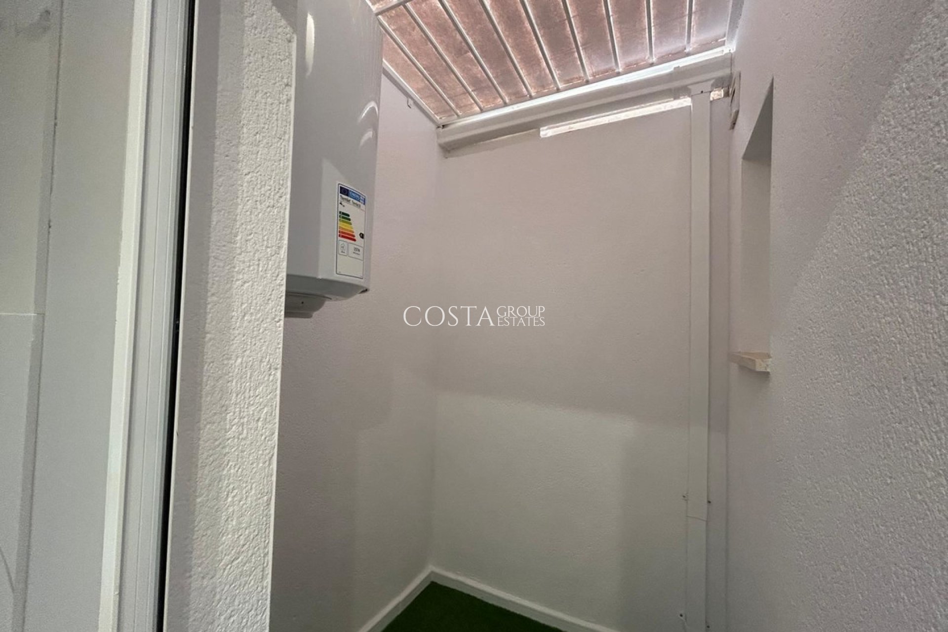 Herverkoop - Huis -
Orihuela Costa - La Florida