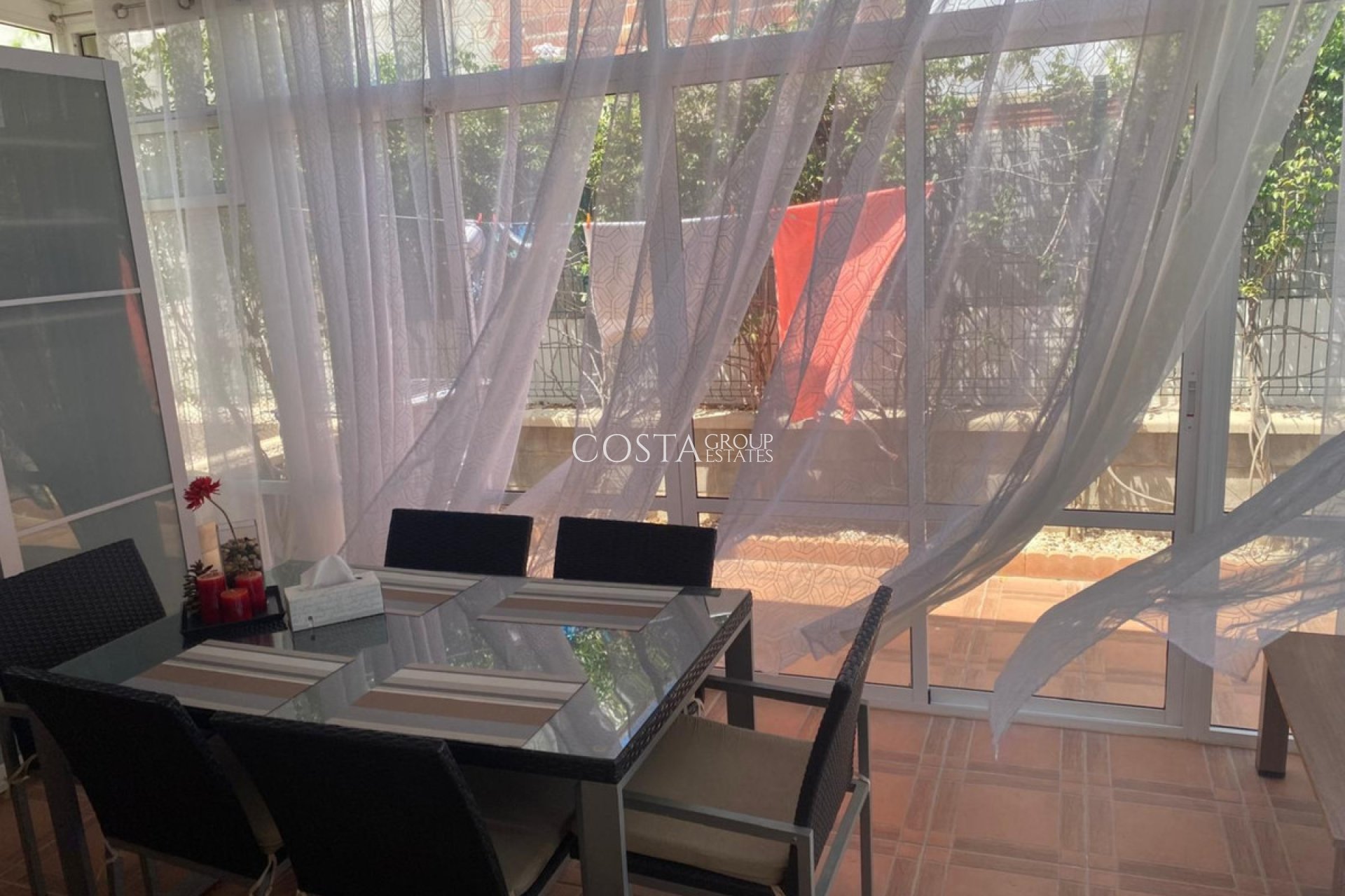 Herverkoop - Huis -
Orihuela Costa - Mil Palmeras