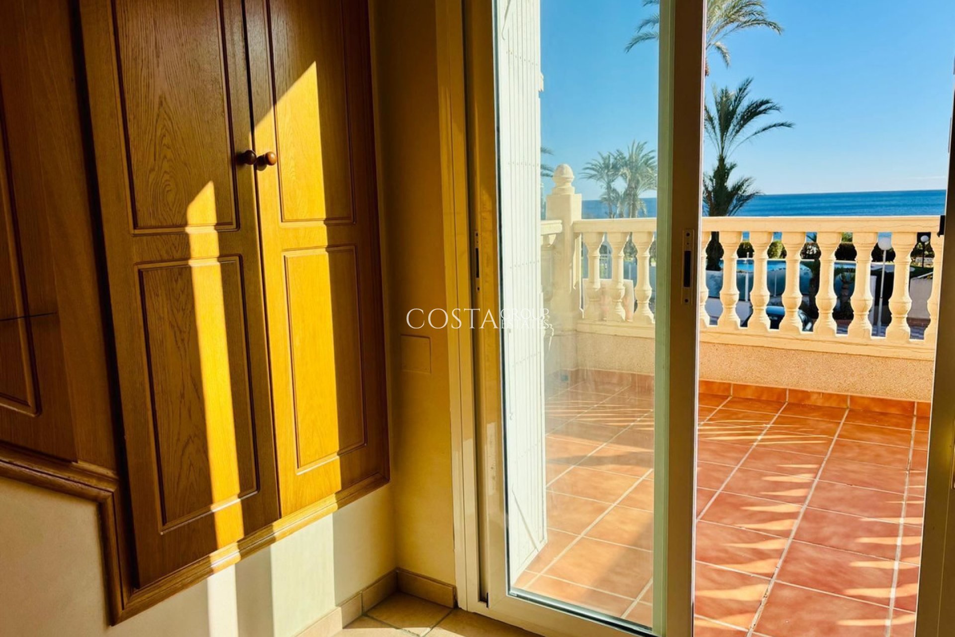 Herverkoop - Huis -
Orihuela Costa - Mil Palmeras