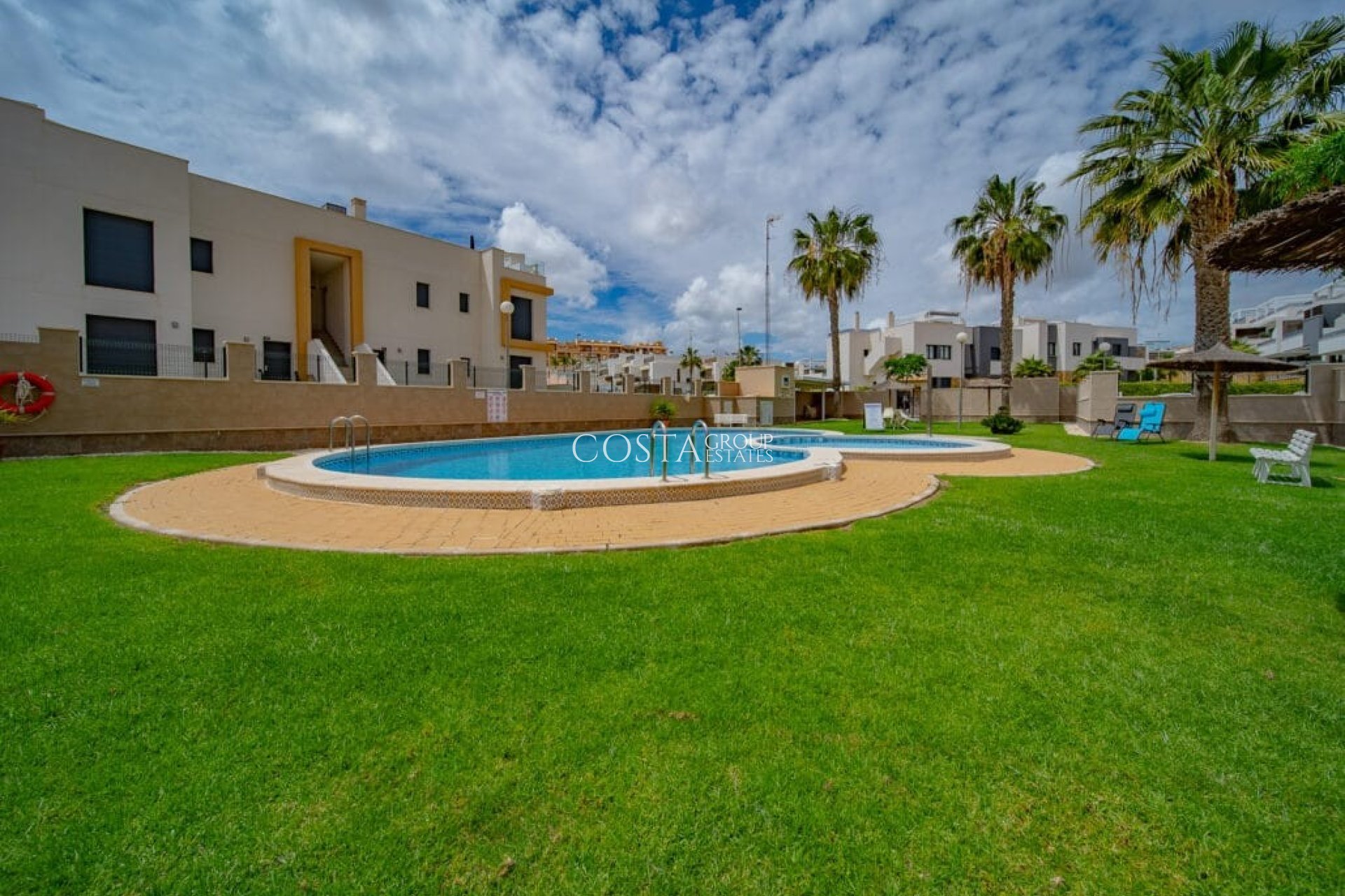 Herverkoop - Huis -
Orihuela Costa - PAU 26