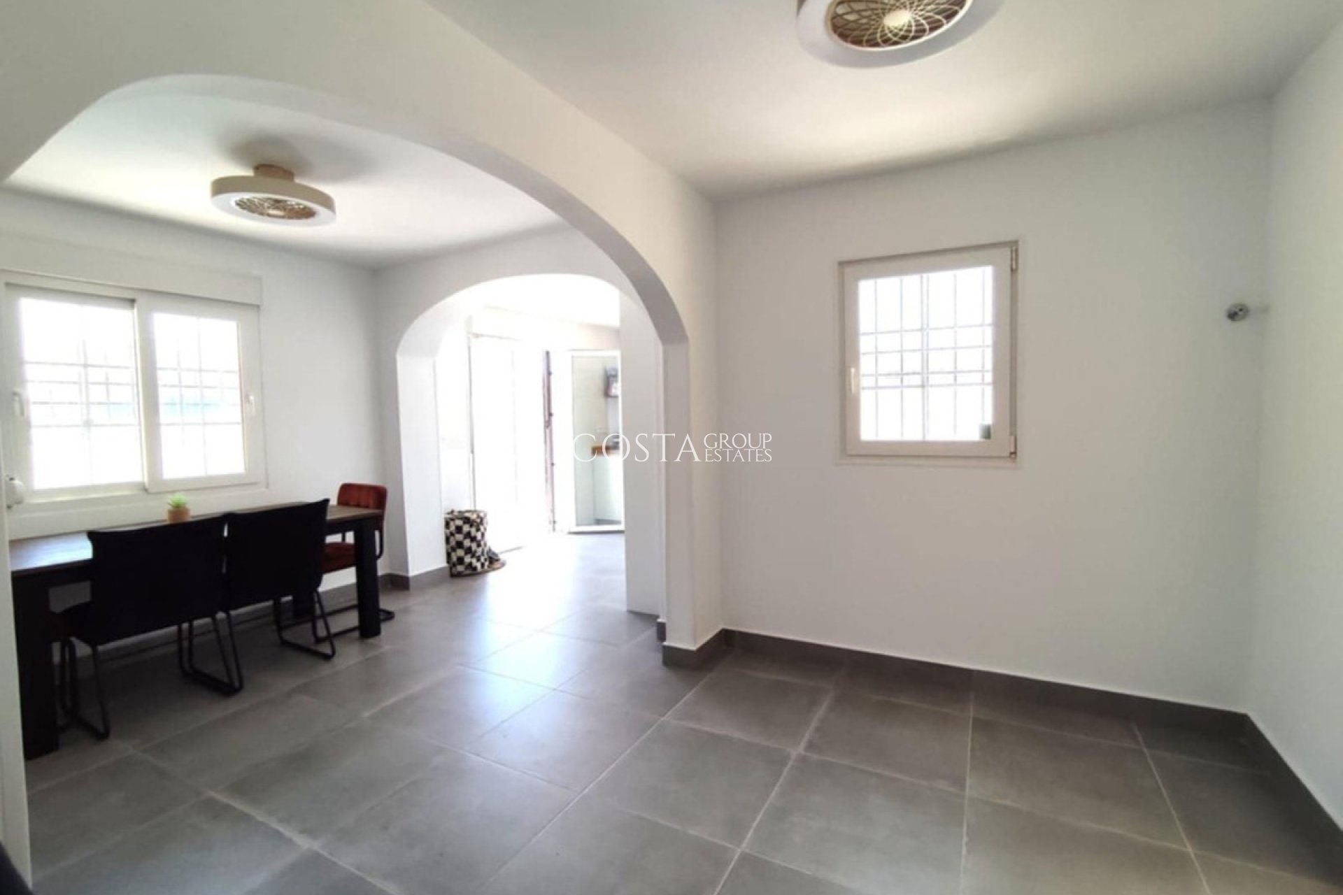 Herverkoop - Huis -
Orihuela Costa - Playa Flamenca