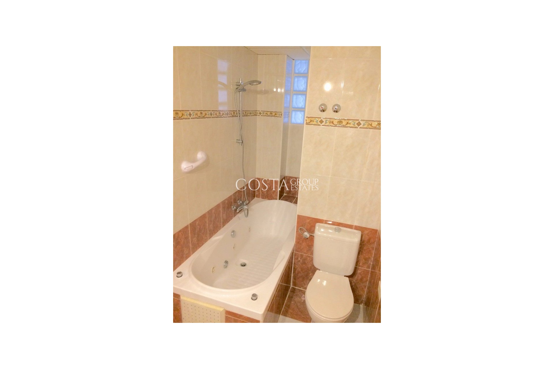 Herverkoop - Huis -
Orihuela Costa - Playa Flamenca