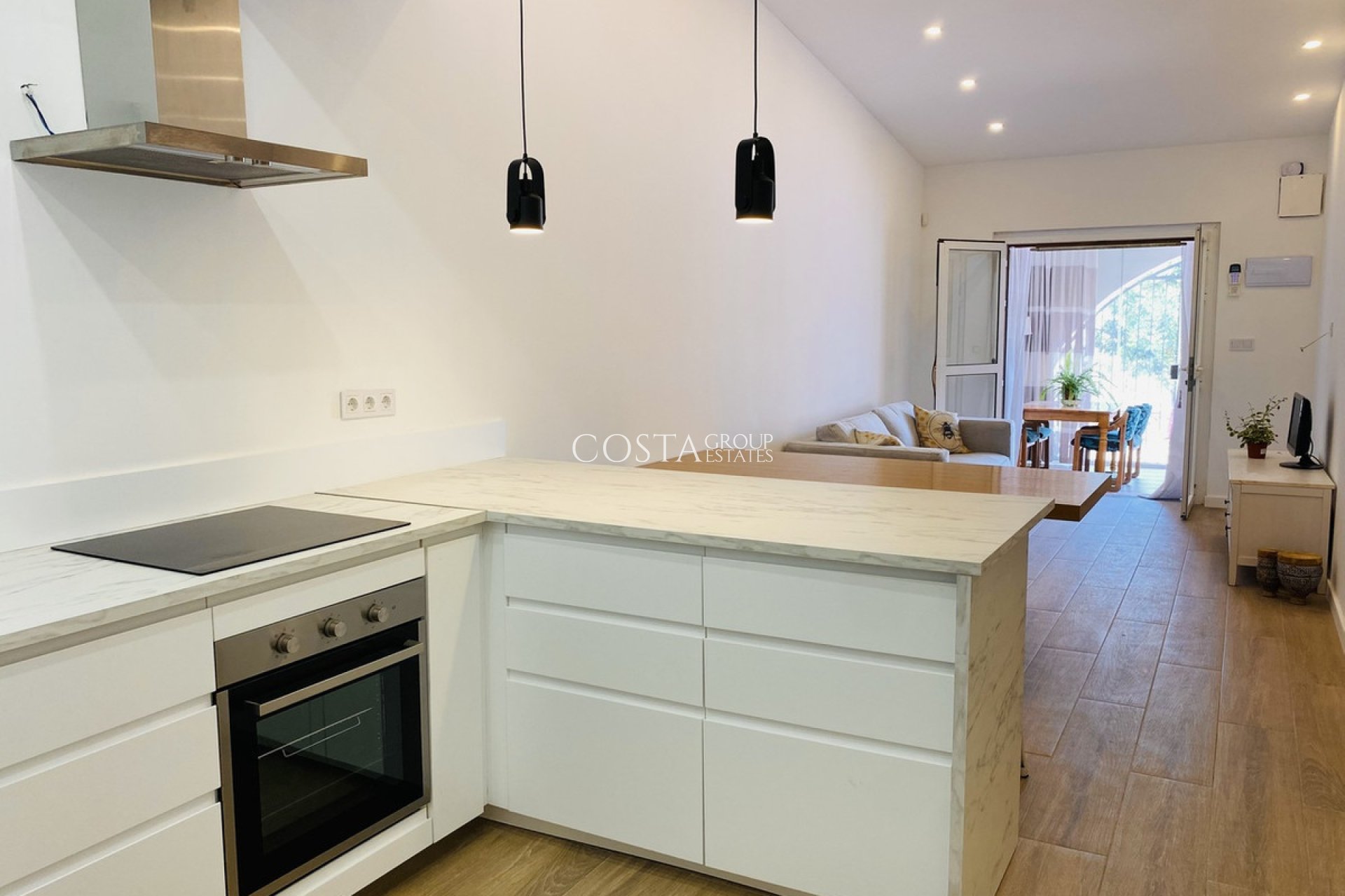 Herverkoop - Huis -
Orihuela Costa - Playa Flamenca