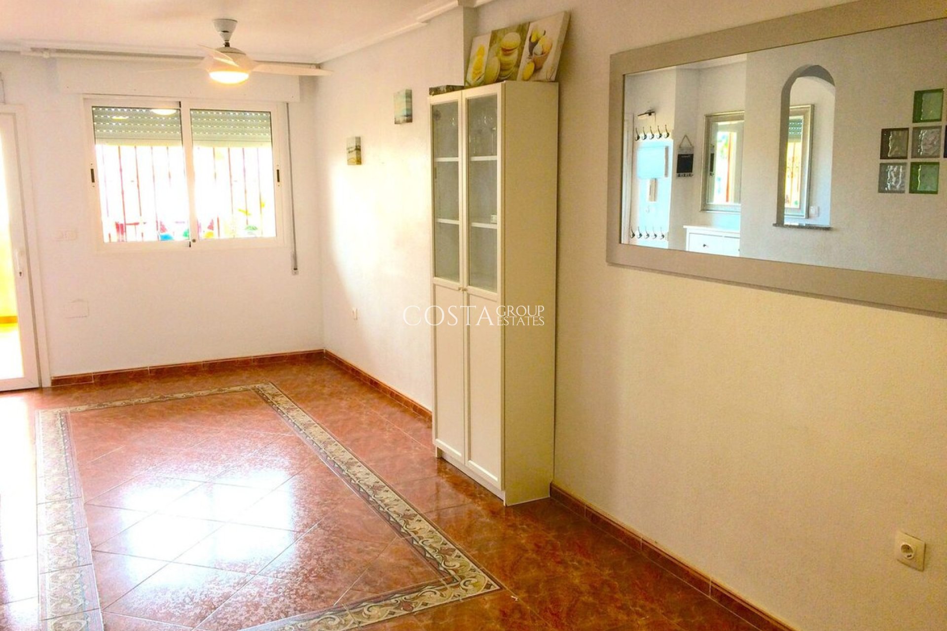 Herverkoop - Huis -
Orihuela Costa - Playa Flamenca