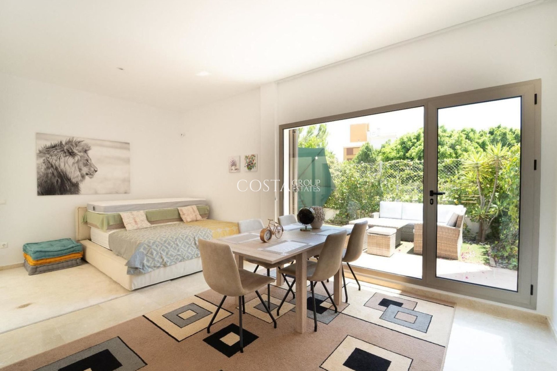 Herverkoop - Huis -
Orihuela Costa - Punta Prima